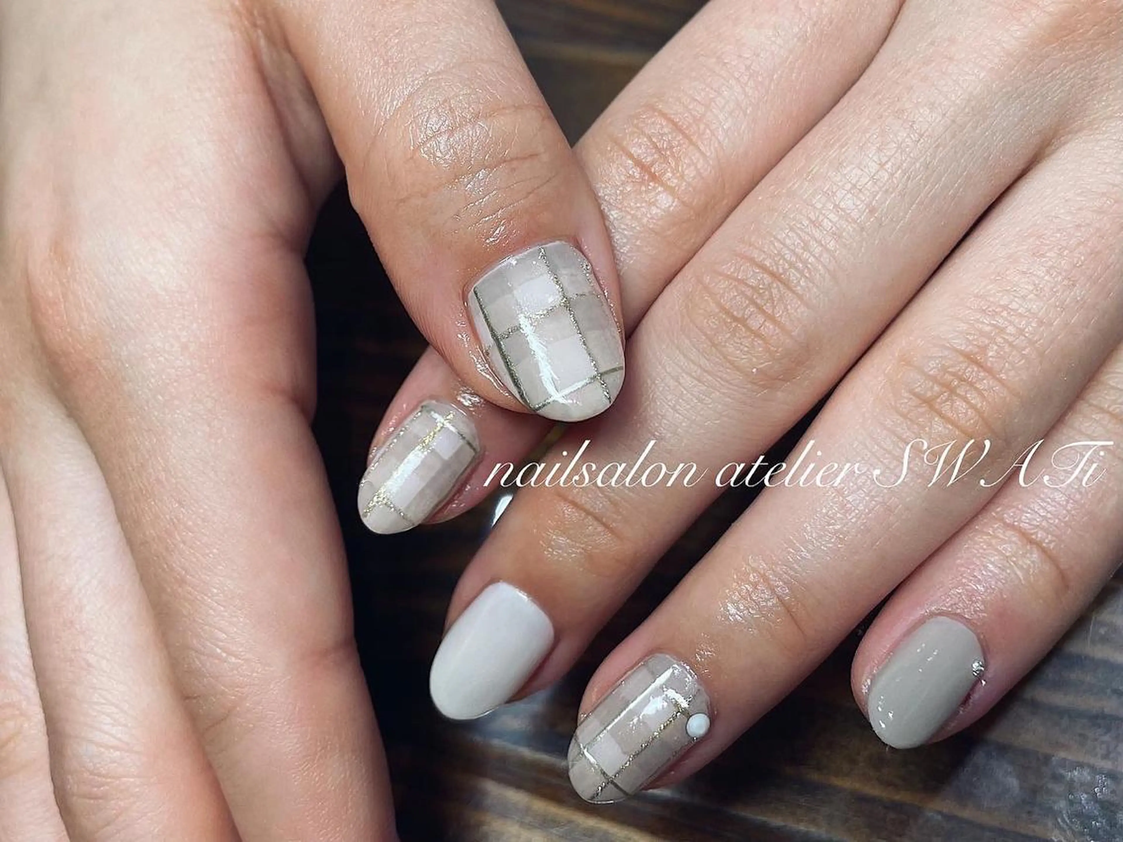 ネイル ヘアーサロン大野所属・nailsalon SWATiのネイルデザイン