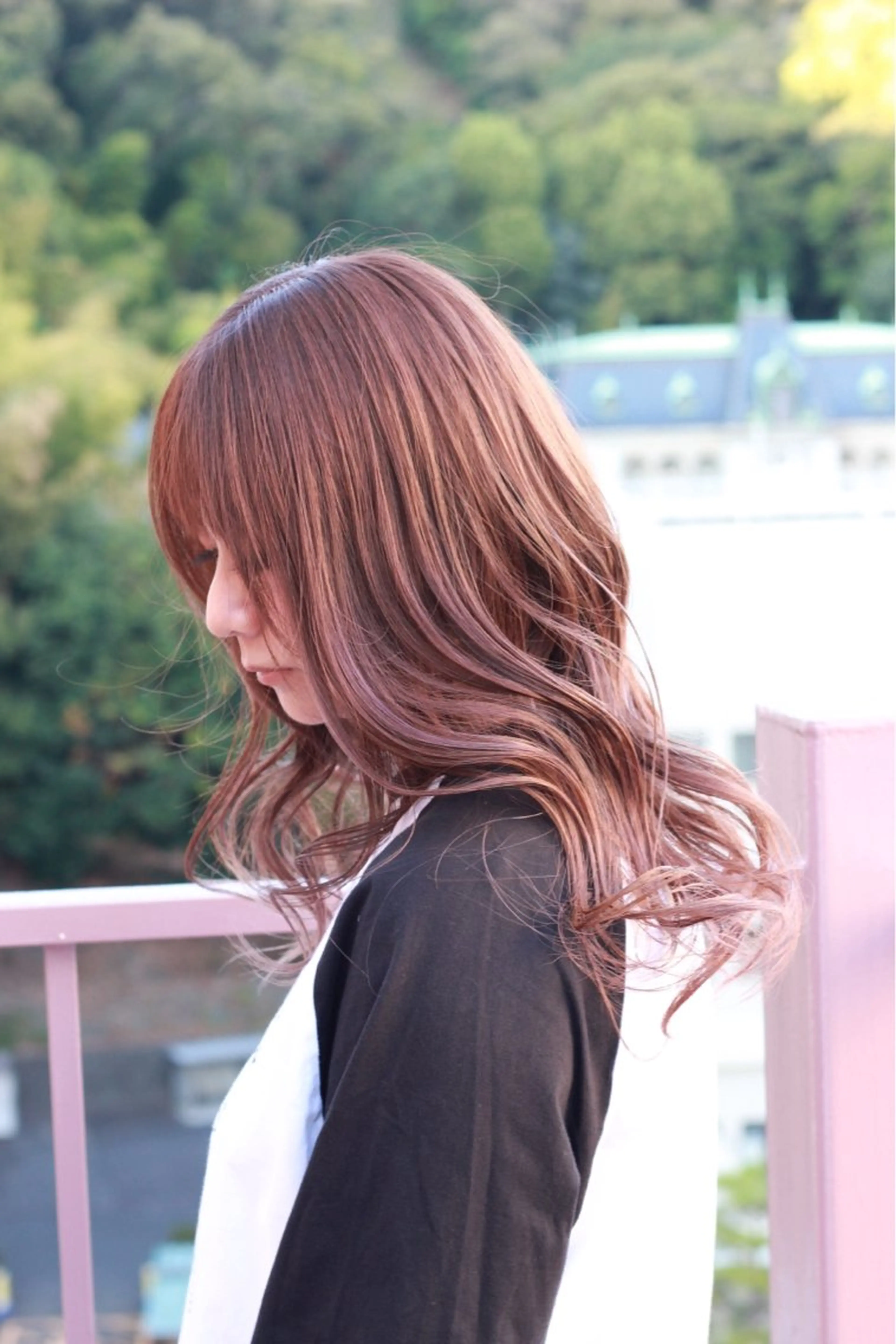 セミロング カラー アッシュ ラベンダーカラー ラベンダーアッシュ カット ヘアカラー トリートメント Viage （ビアージュ）のヘアスタイル