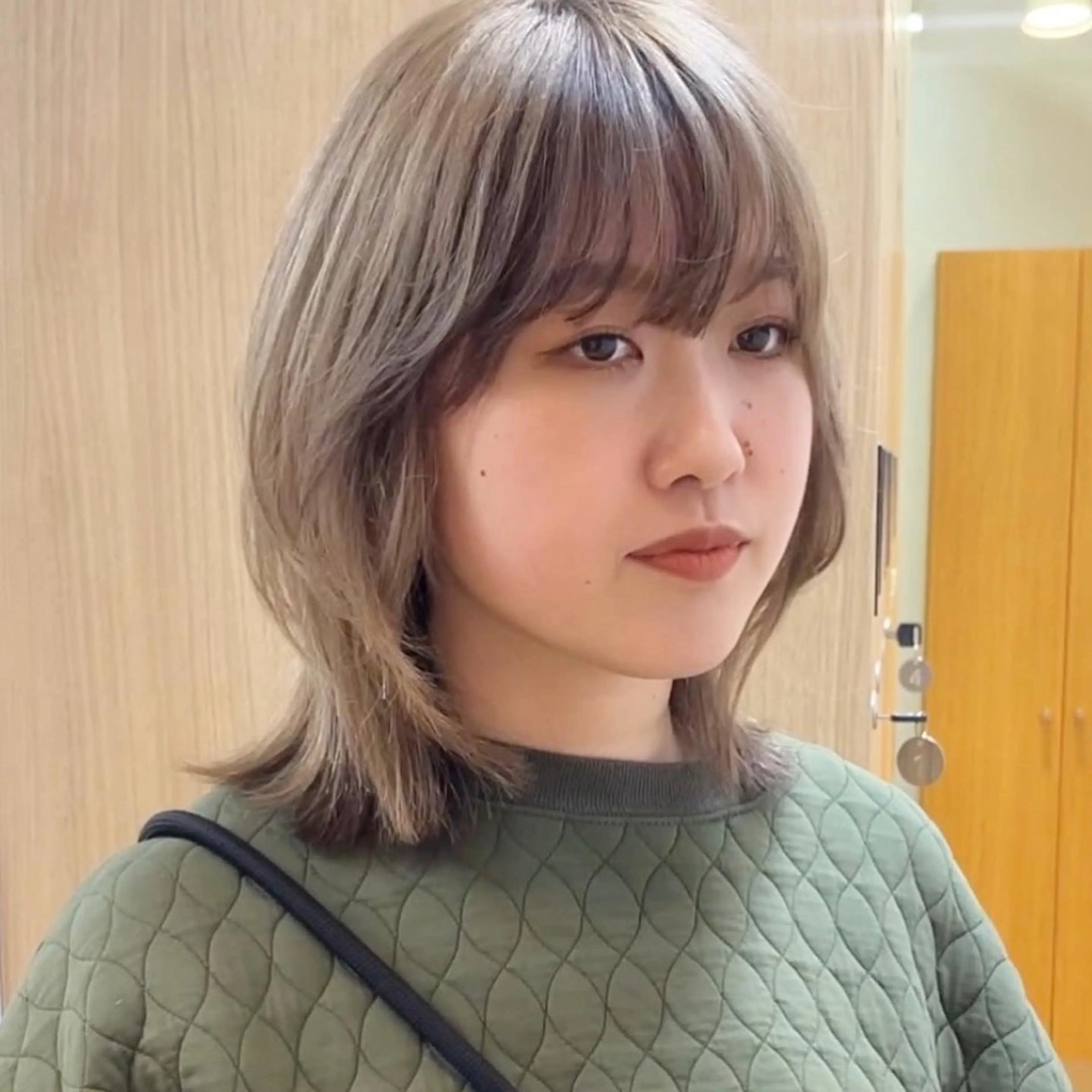 ミディアム レイヤーカット カット トリートメント 飯田橋神楽坂＊個室 髪質改善hitomiのヘアスタイル