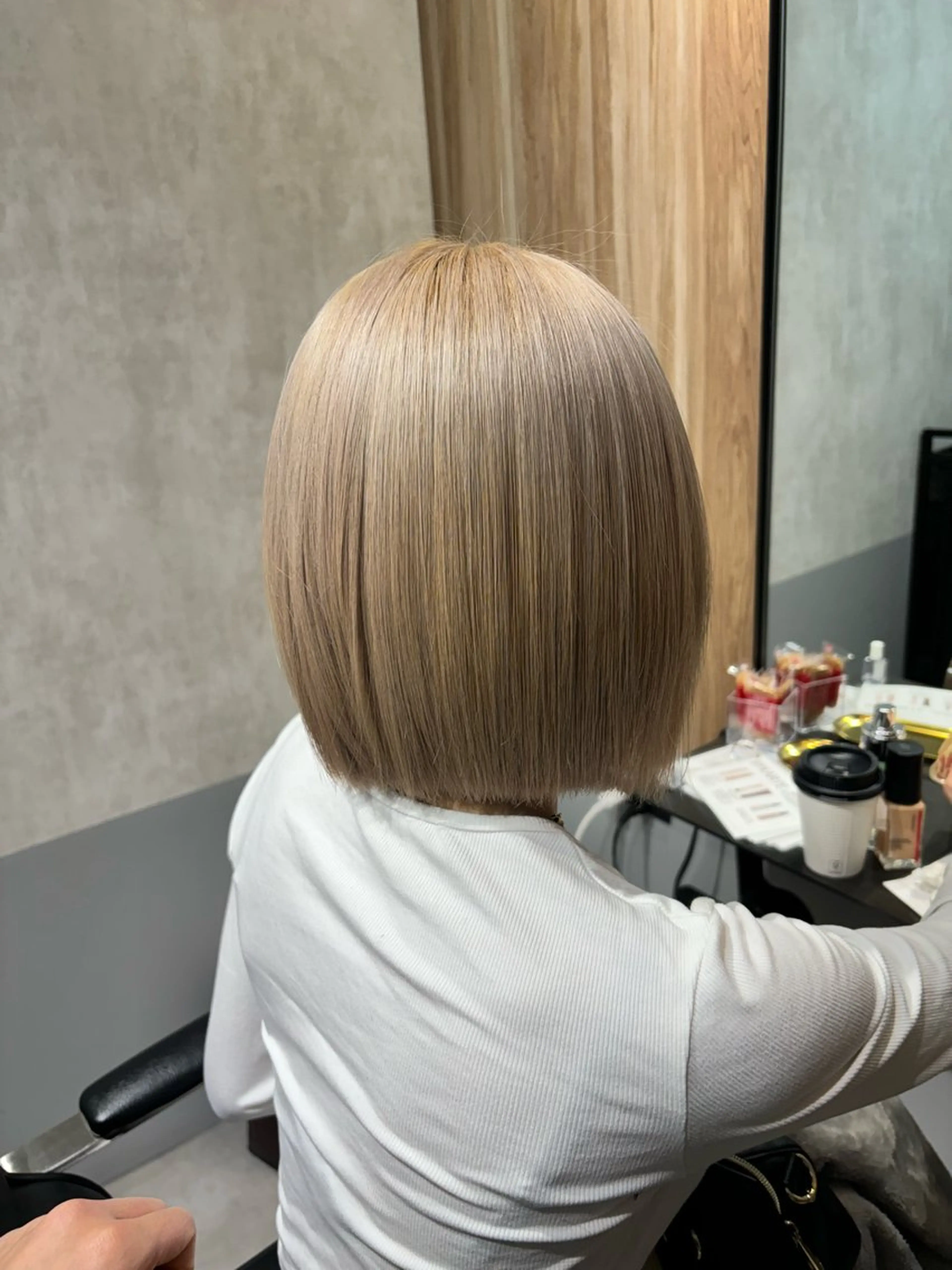 ミディアム カラー BEL髪質改善&カラ ー🩵元町KAZUAのヘアスタイル