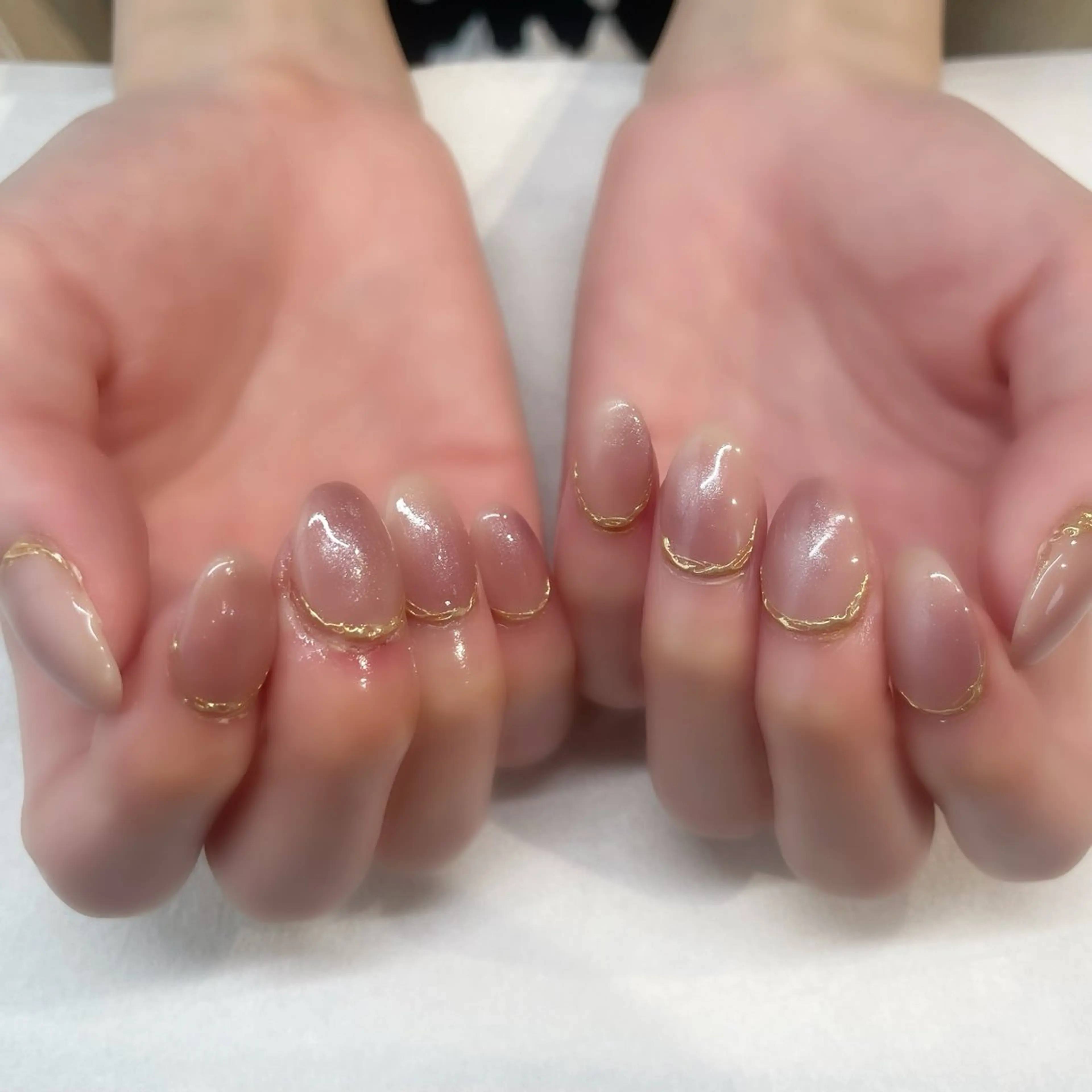 ネイル ハンドネイル 🌈🐰 saki. m 🐰🌈のネイルデザイン