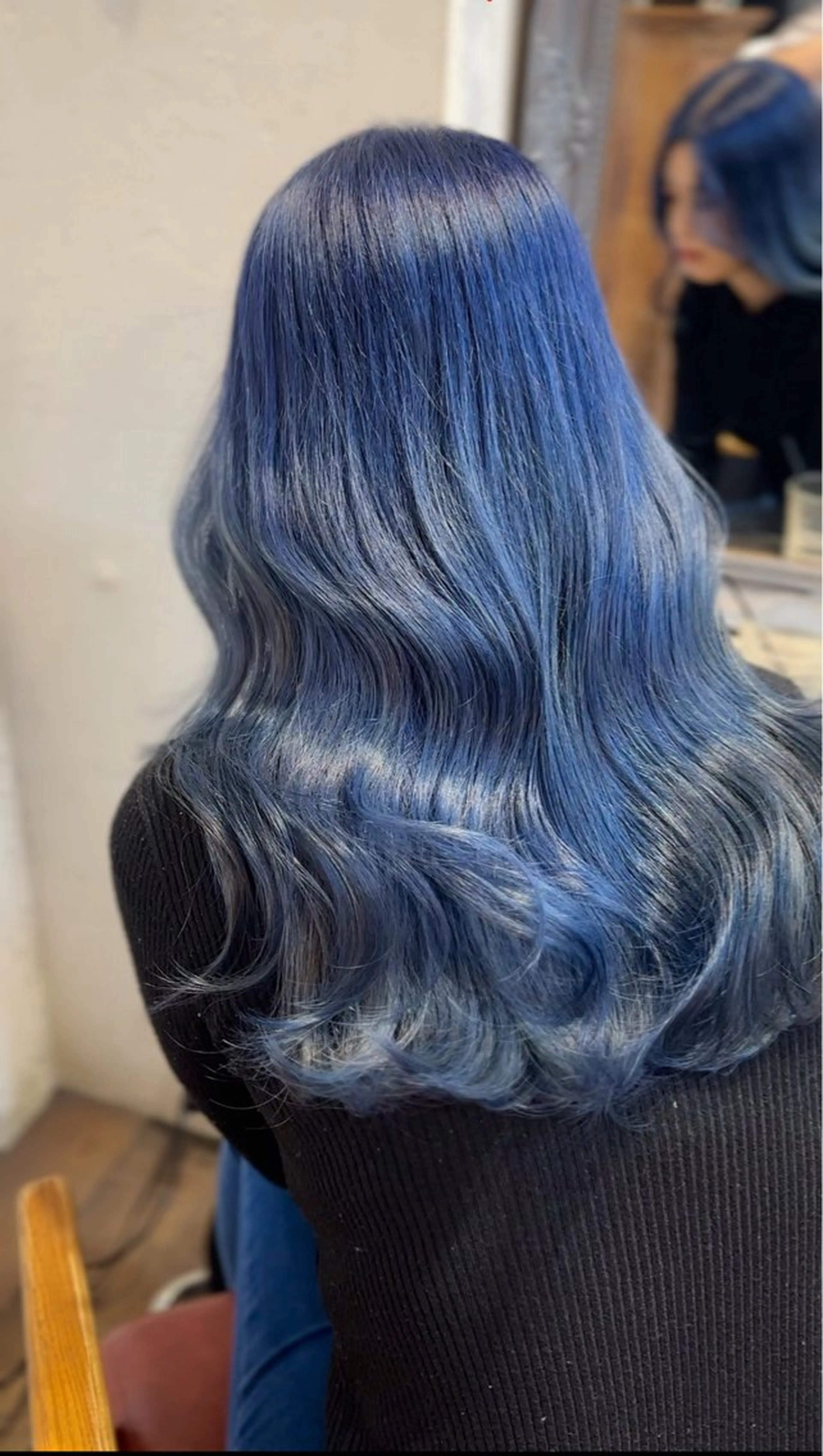 寒色系🍇🦋👒🫧ブリーチ＋フルカラーの写真