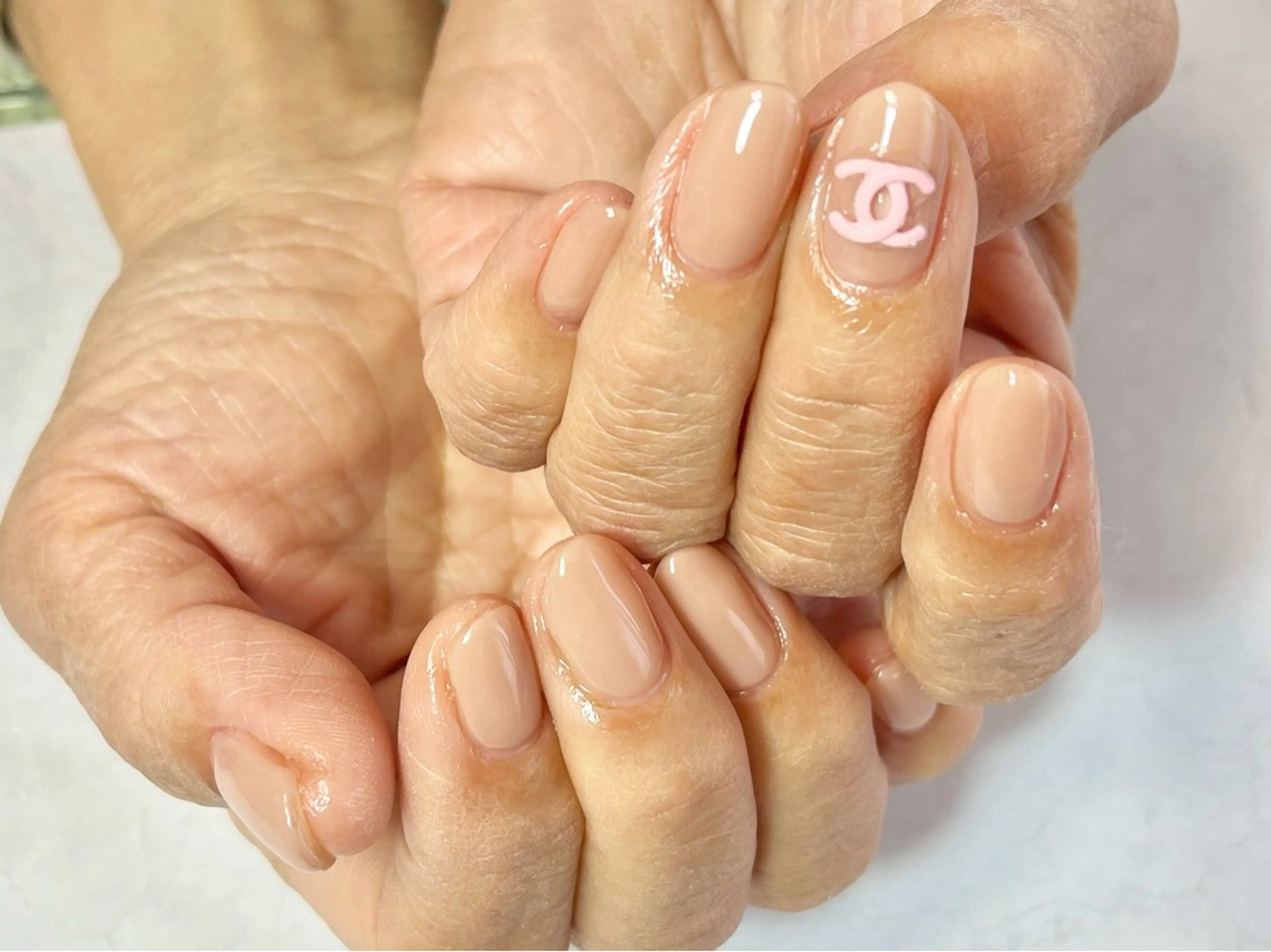 ネイル ハンドネイル more Private Nail Salon所属・K. makiのネイルデザイン