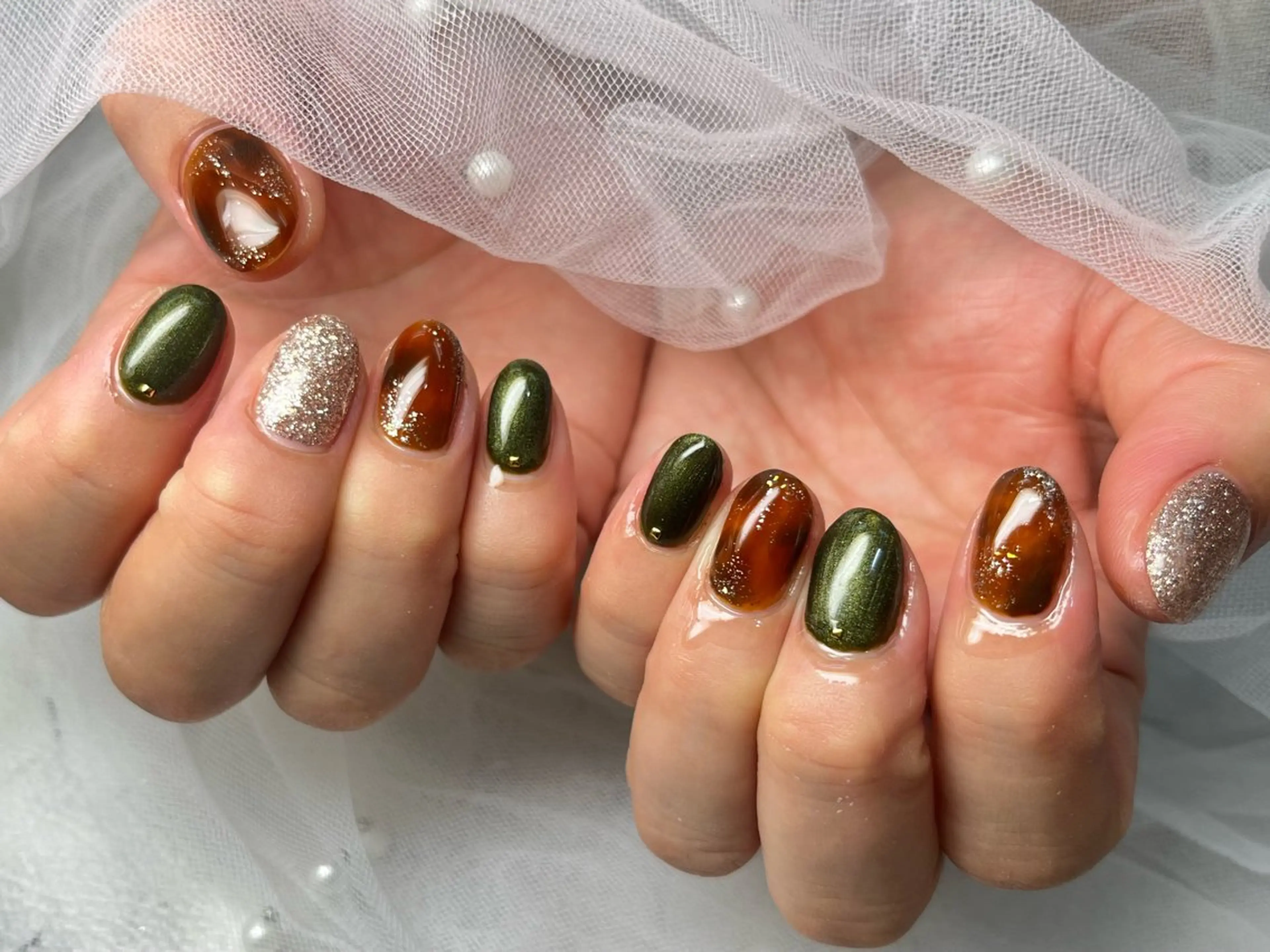 ネイル ハンドネイル Queen nail 北堀江 ASUKAのネイルデザイン