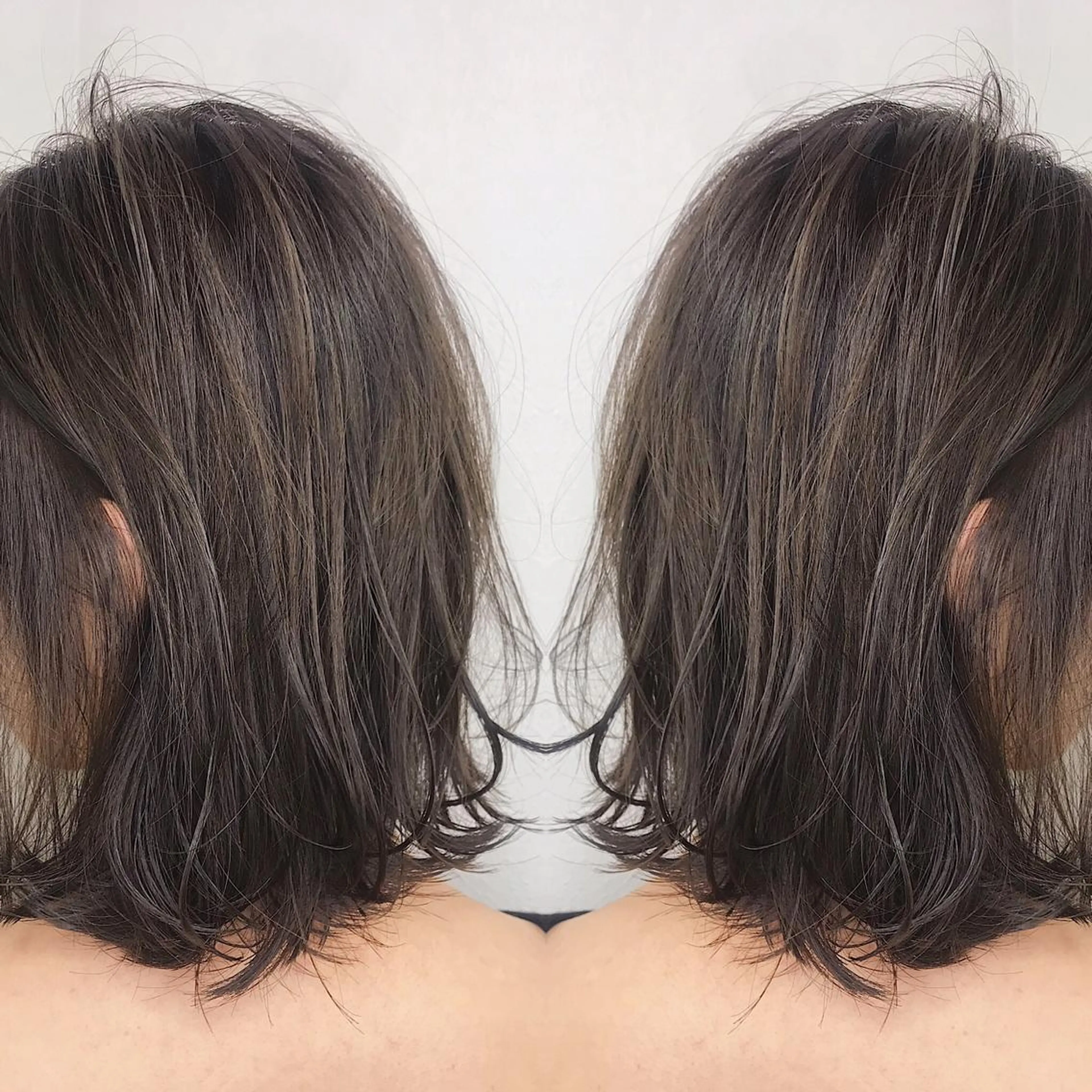 ミディアム カラー ベージュカラー フォギーベージュ ボブ 柴田 祐輔のヘアスタイル