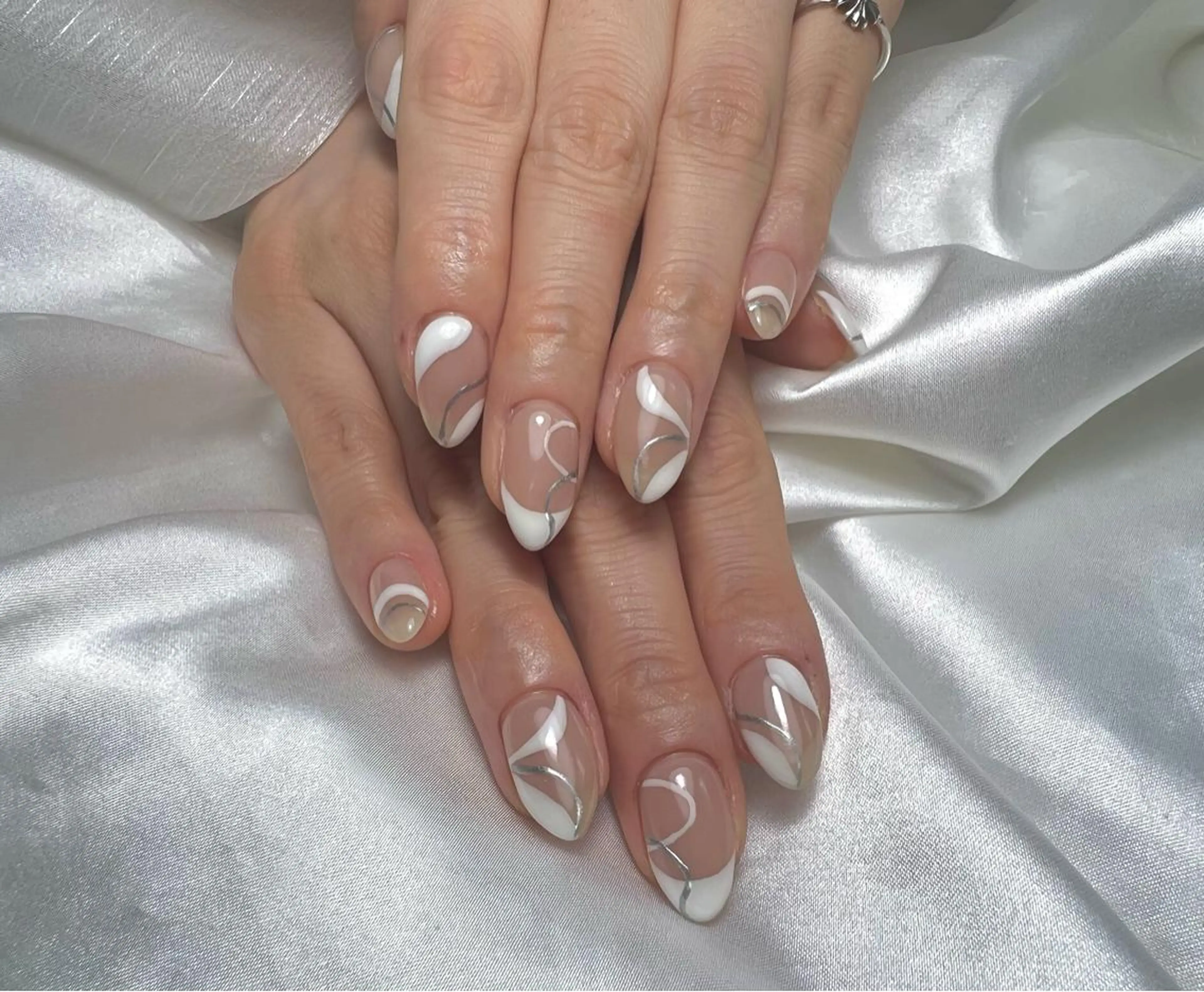 ネイル Una ☀️☀️のネイルデザイン