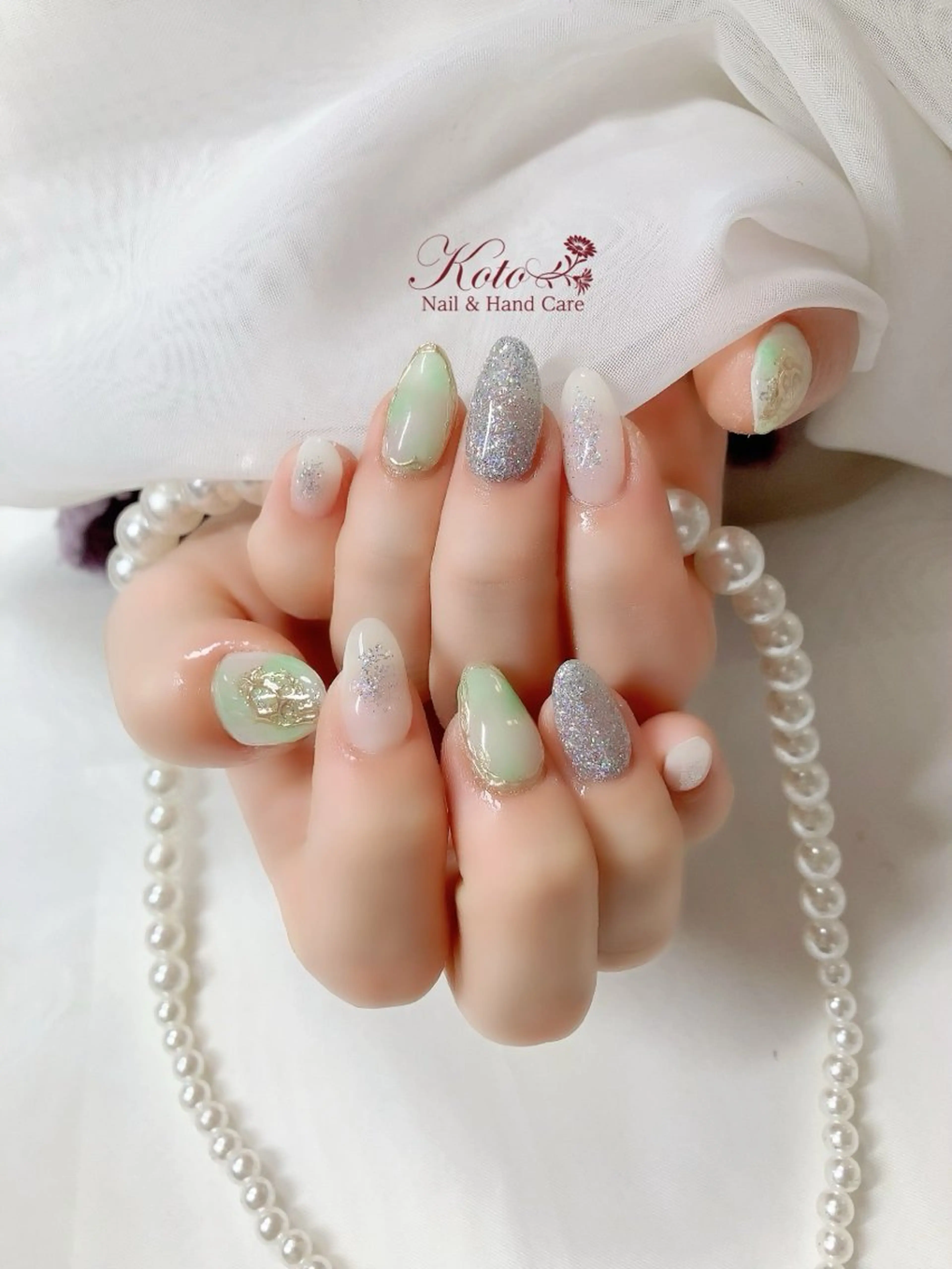 ネイル 長さ出し ジェルネイル 持ち込み ニュアンスネイル 赤色 ハンドネイル Nail Salon KOTOのネイルデザイン