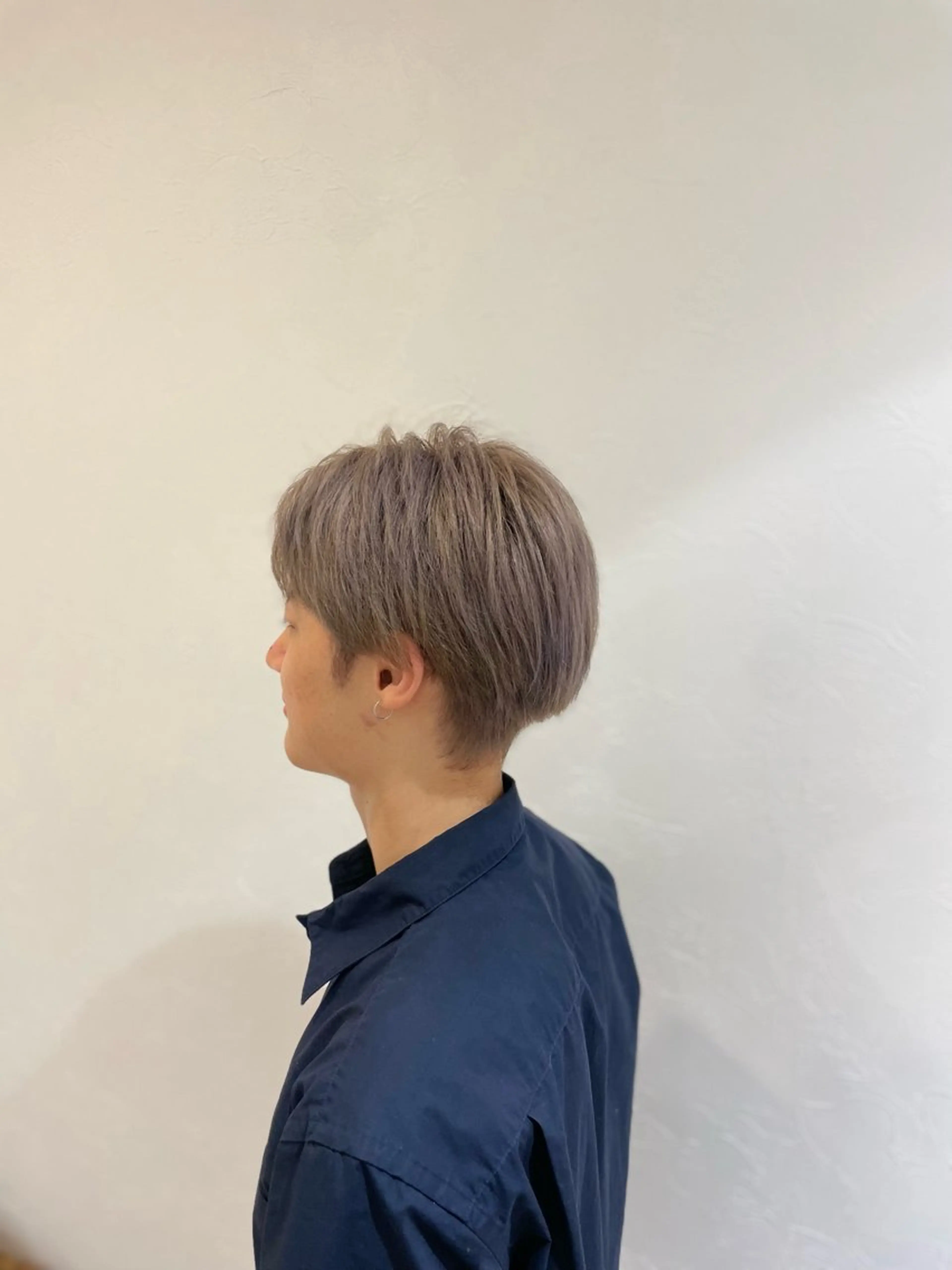 カラー メンズ メンズブリーチ ブリーチ グレージュ シルバー シルバーグレージュ ボブ/艶髪 soleilrukaのヘアスタイル