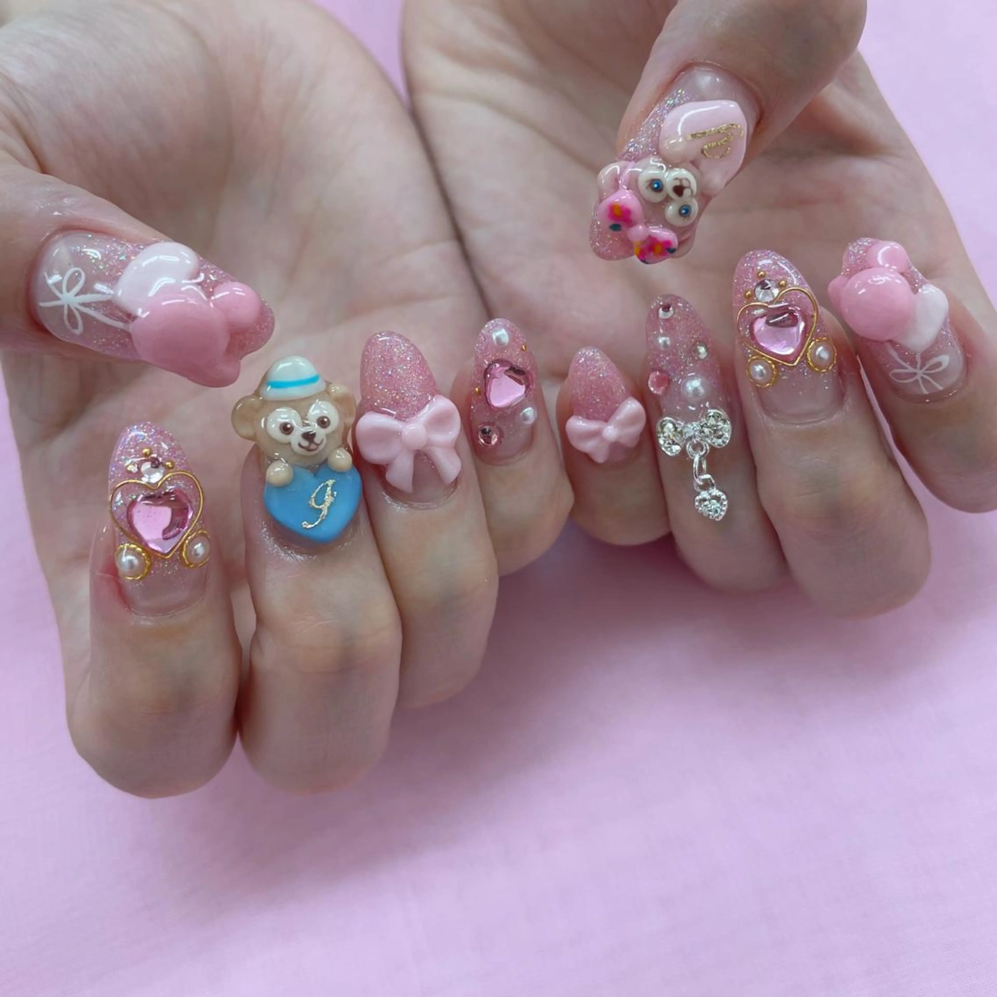 ネイル リボン ハンドネイル 五十嵐 美智のネイルデザイン