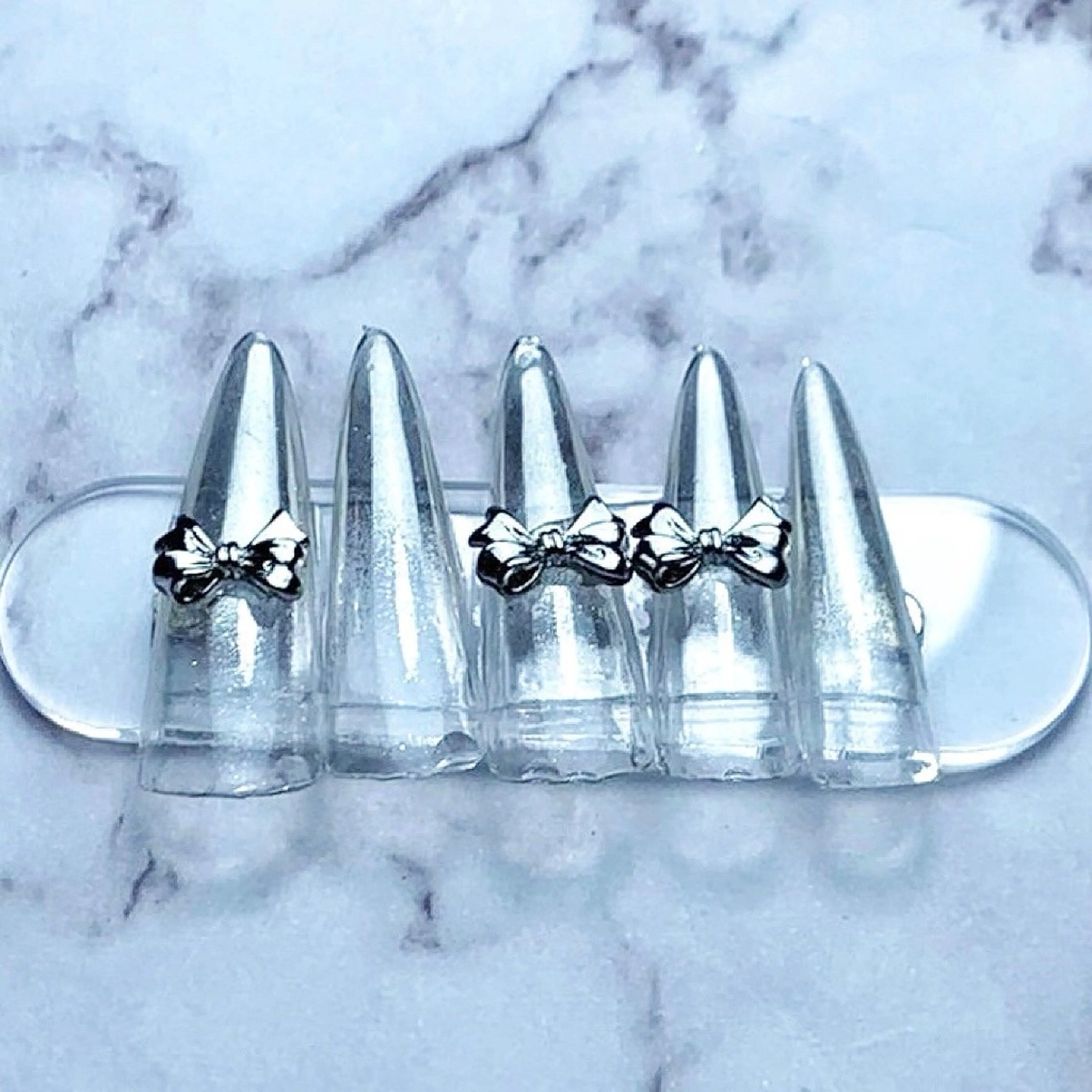 ネイル ☁️Yun nail Rin☁️のネイルデザイン