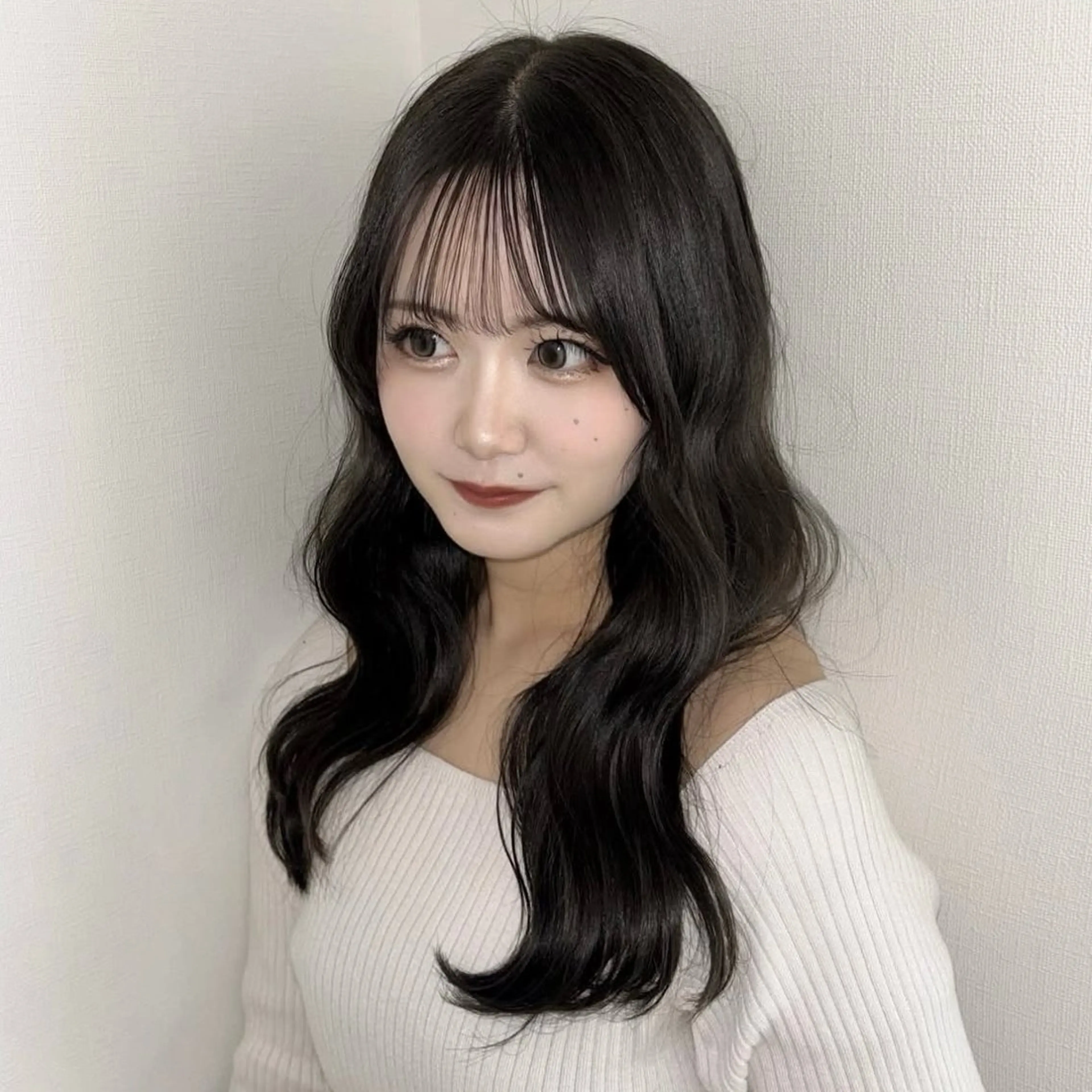 ロング カラー ヘアアレンジ 透明感カラー グレージュ 韓国風ヘア レイヤーカット ワンホンヘア ヘアカラー トリートメント Sea by Lond 新宿【シーバイロンド】所属・韓国/ワンホン/新宿 /Rumiのヘアスタイル