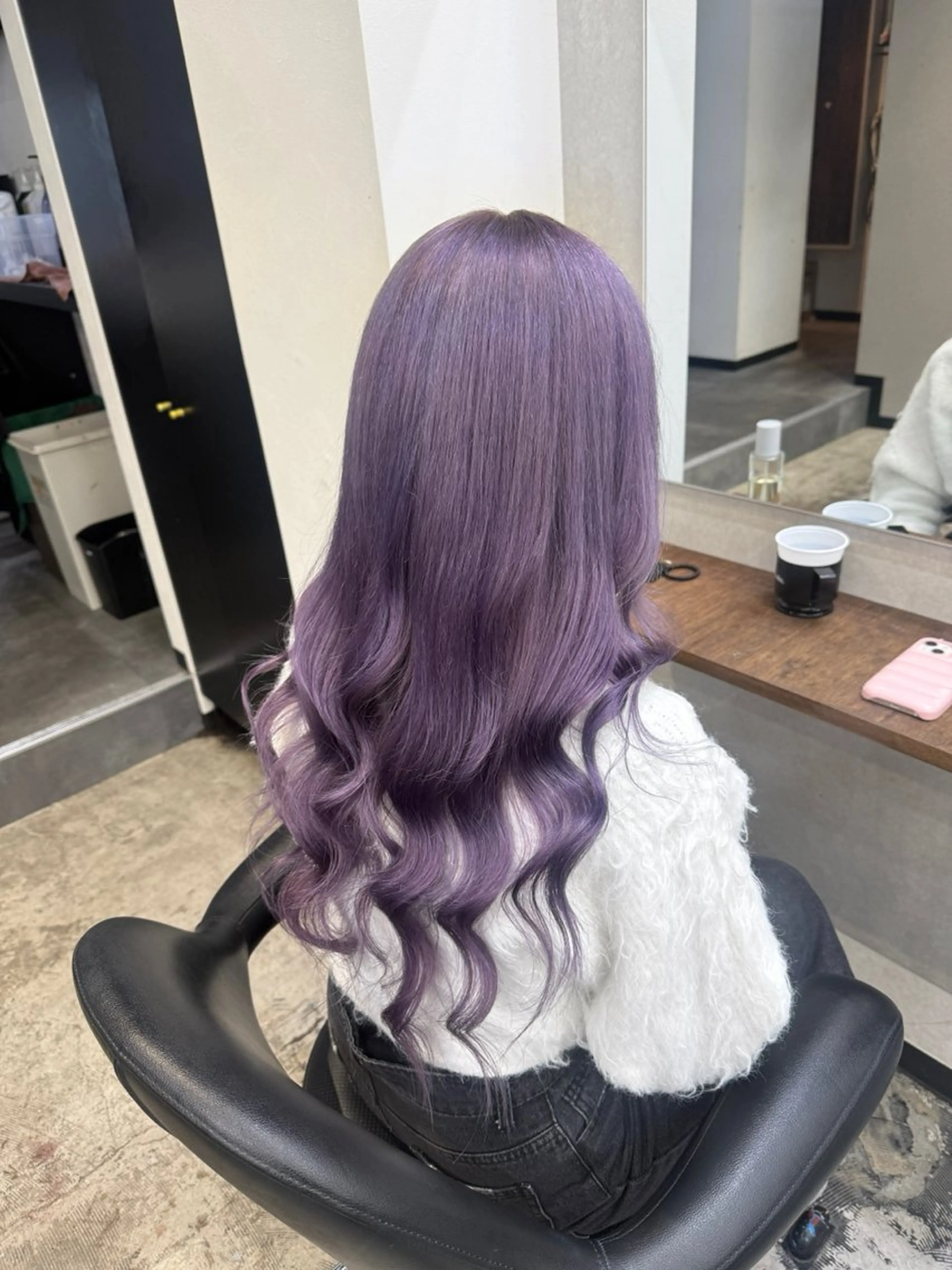 ロング カラー ヘアカラー ハイトーンカラー🐬 えりかのヘアスタイル