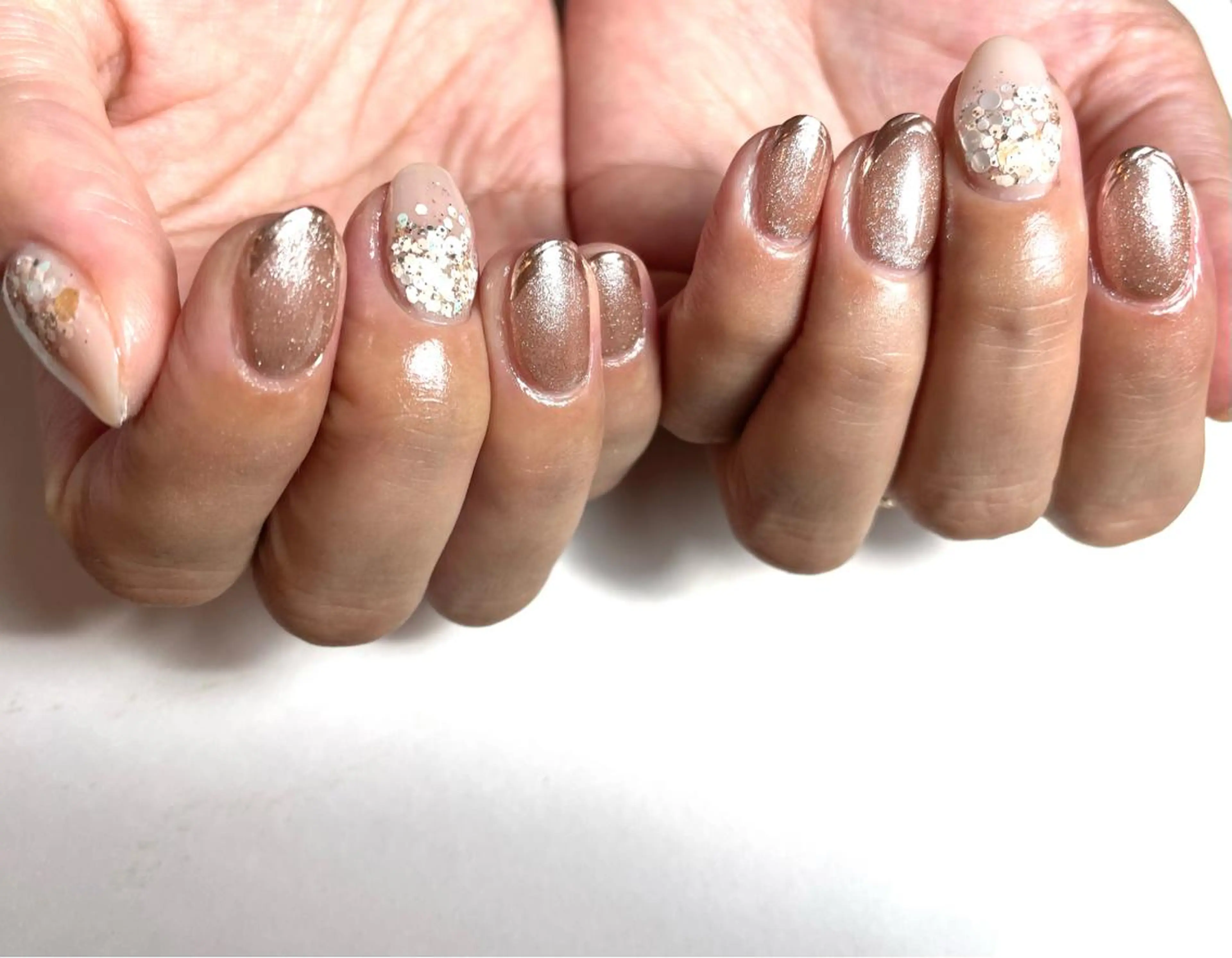 ネイル ホログラムネイル マグネットネイル le_rire _nailのネイルデザイン