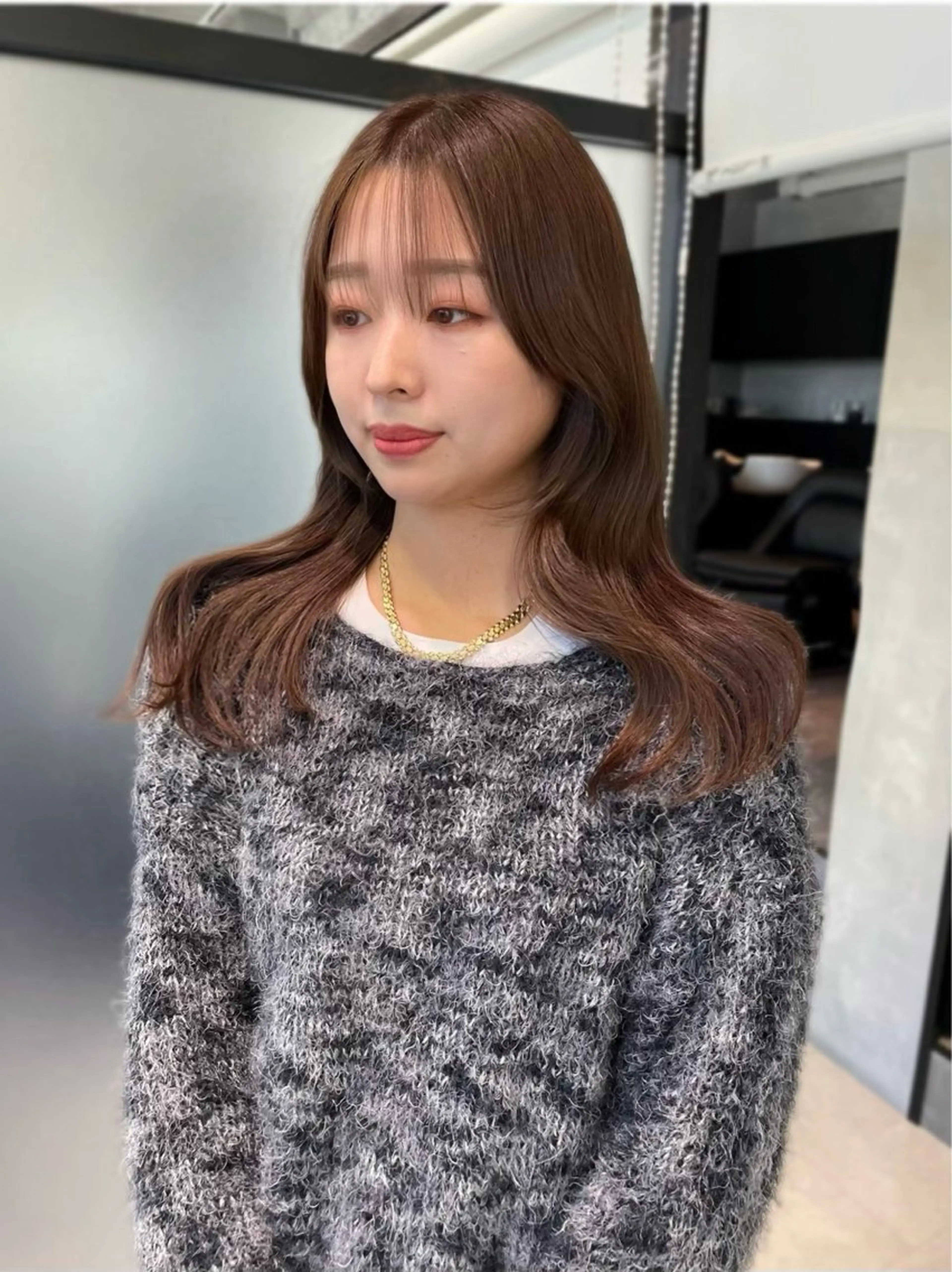 セミロング カラー SALOWIN浦和店所属・1日5名限定美容師 miwaのヘアスタイル