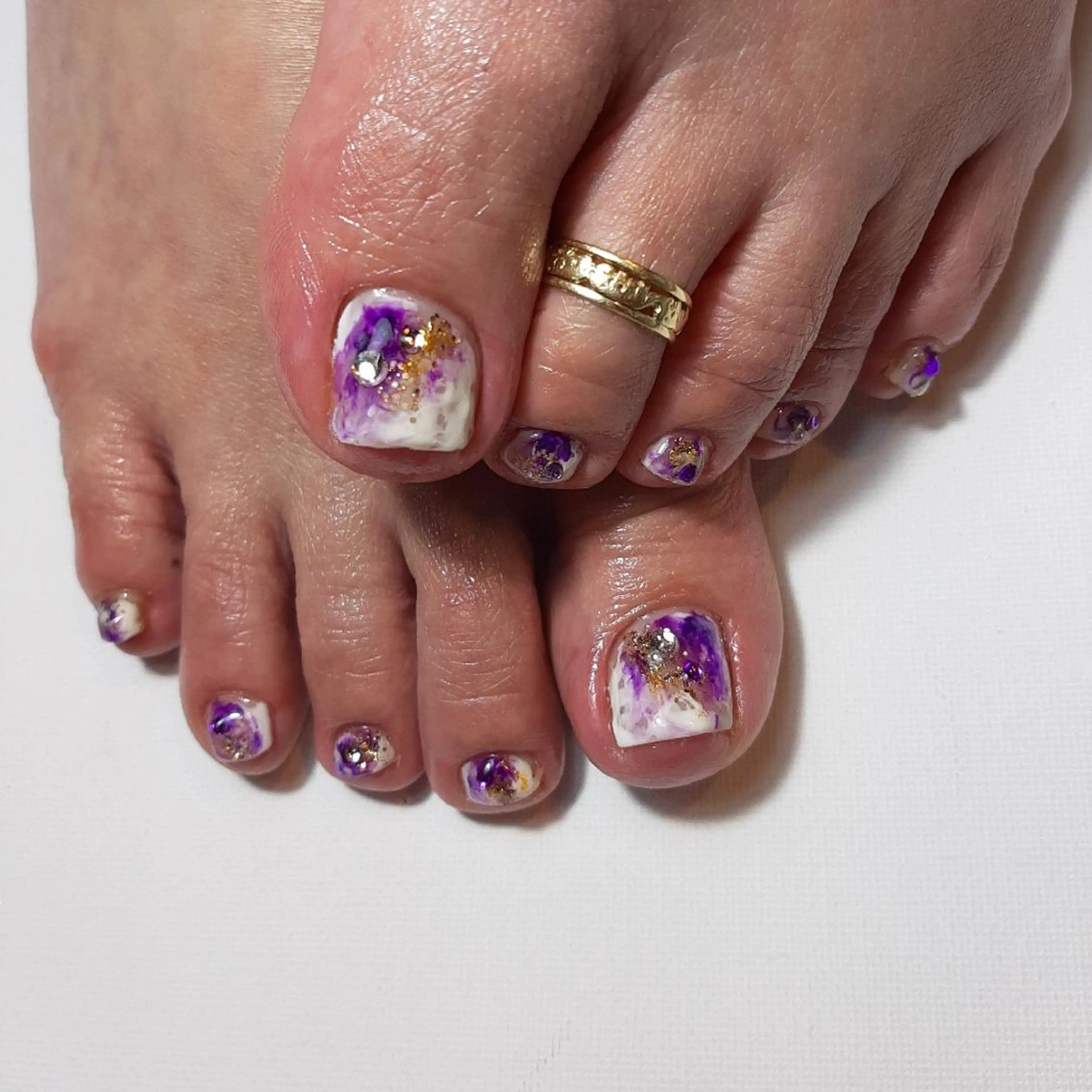 ネイル フットネイル ニュアンスネイル パープル owlnail /持込みデザイン専門のネイルデザイン