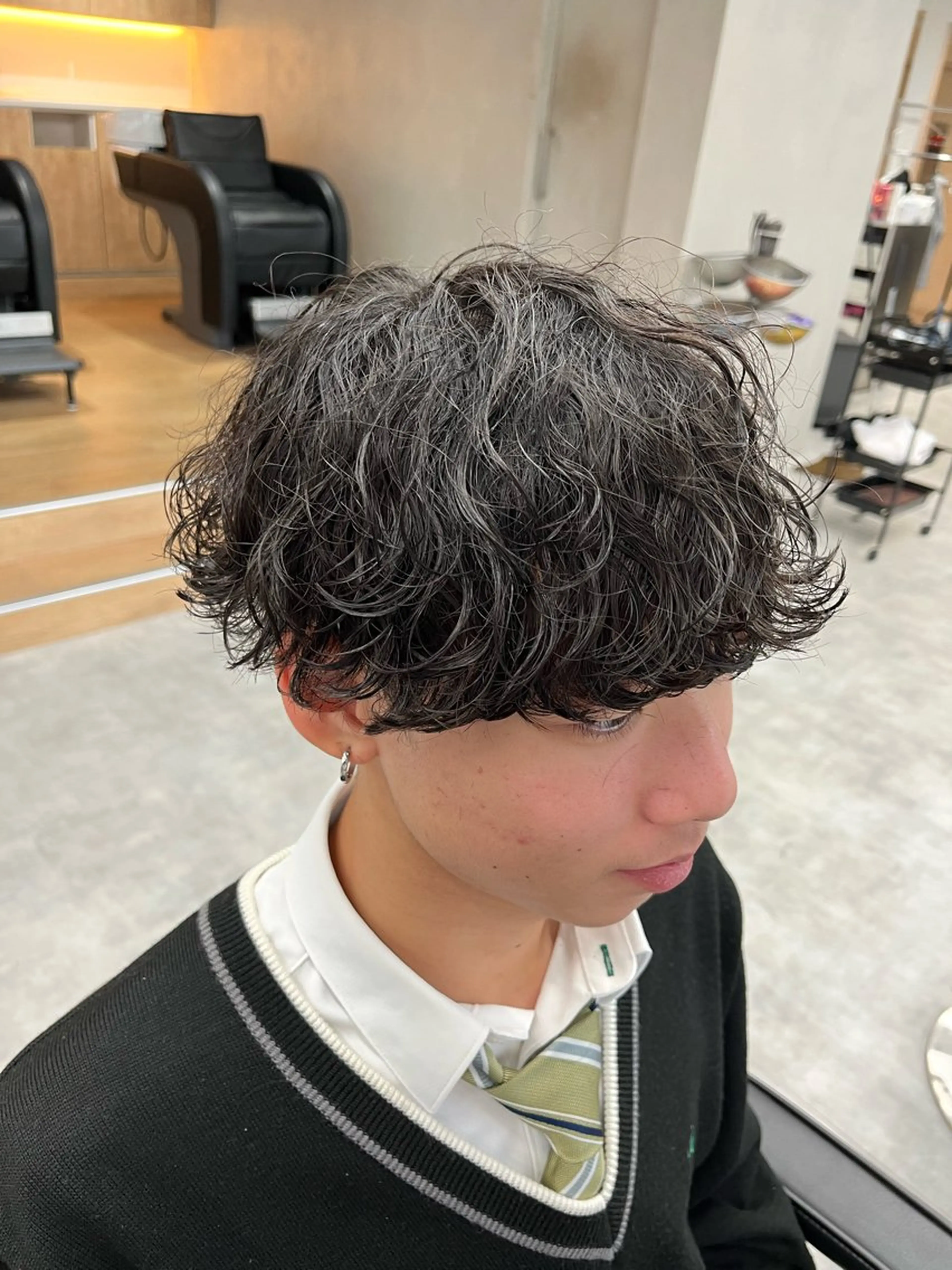 ミディアム メンズ ミディアムパーマ メンズパーマ スパイキーショート 波巻きパーマ 波巻きスパイラル🌀 新潟/万代/山下優のヘアスタイル