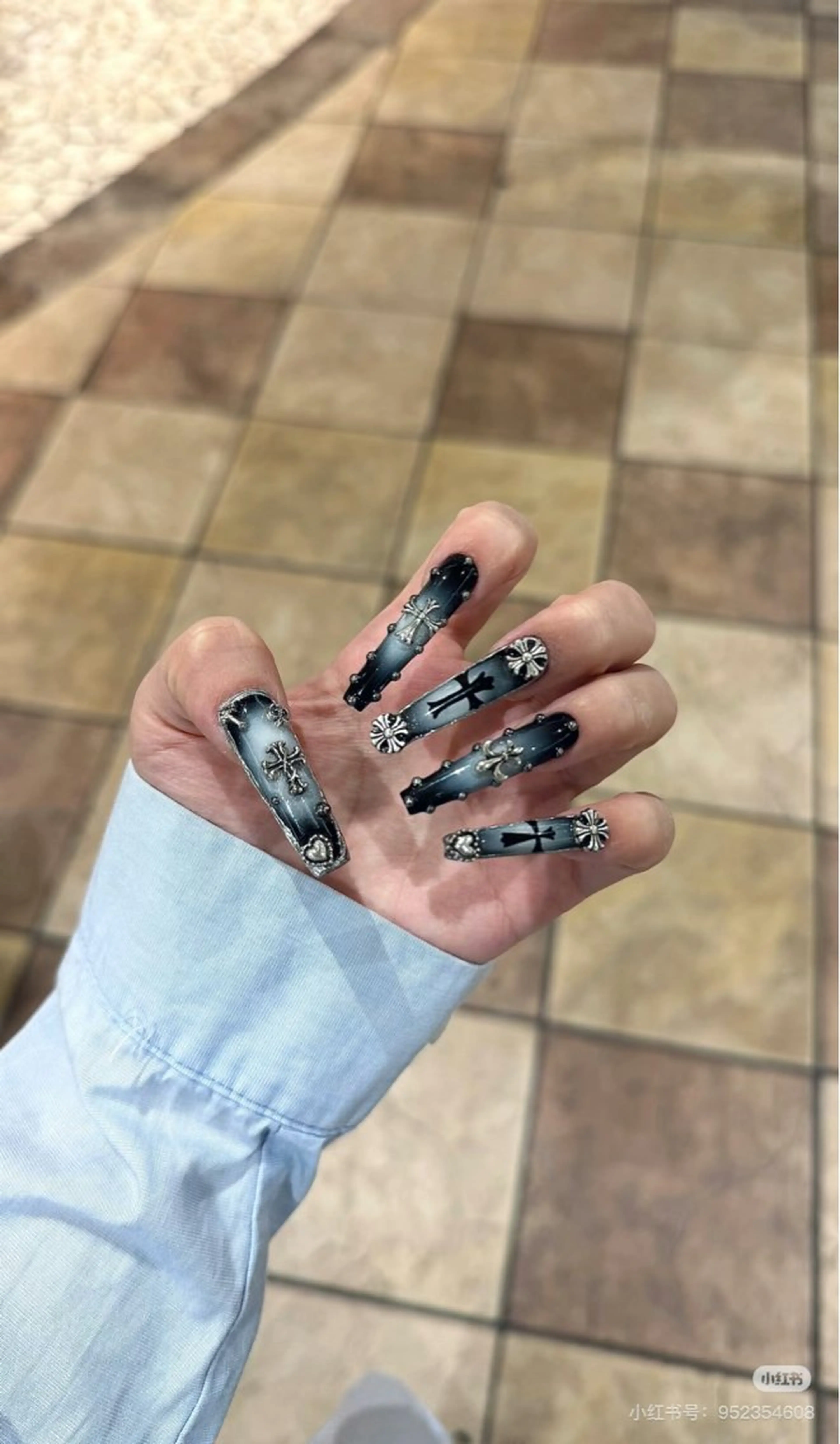ネイル ハンドネイル ☁️Yun nail Rin☁️のネイルデザイン