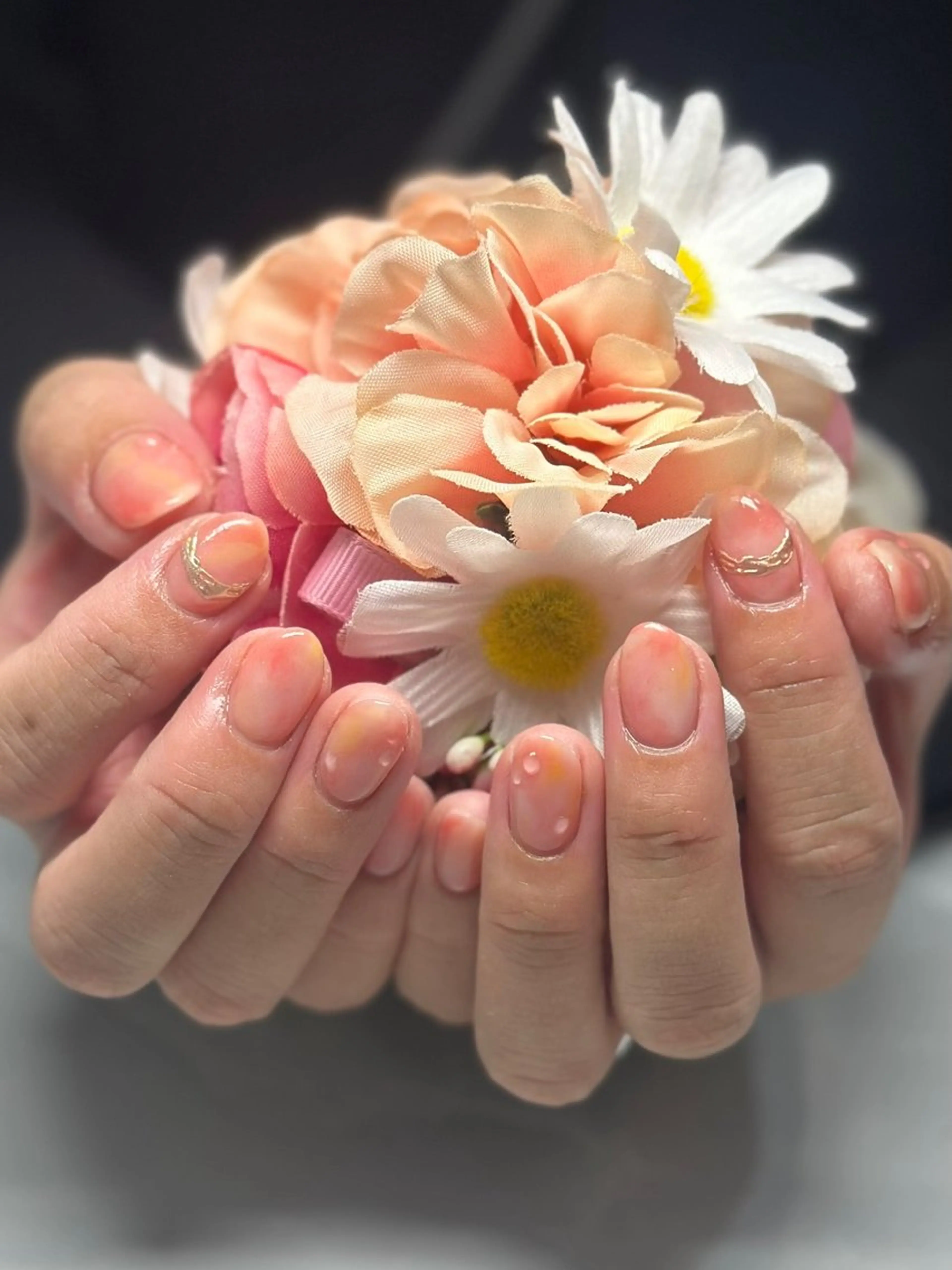 1番人気メニュー✨️【ハンド】8種から選べる9月の定額デザイン💅🏻(ジェルオフ・ドライケア込)の写真