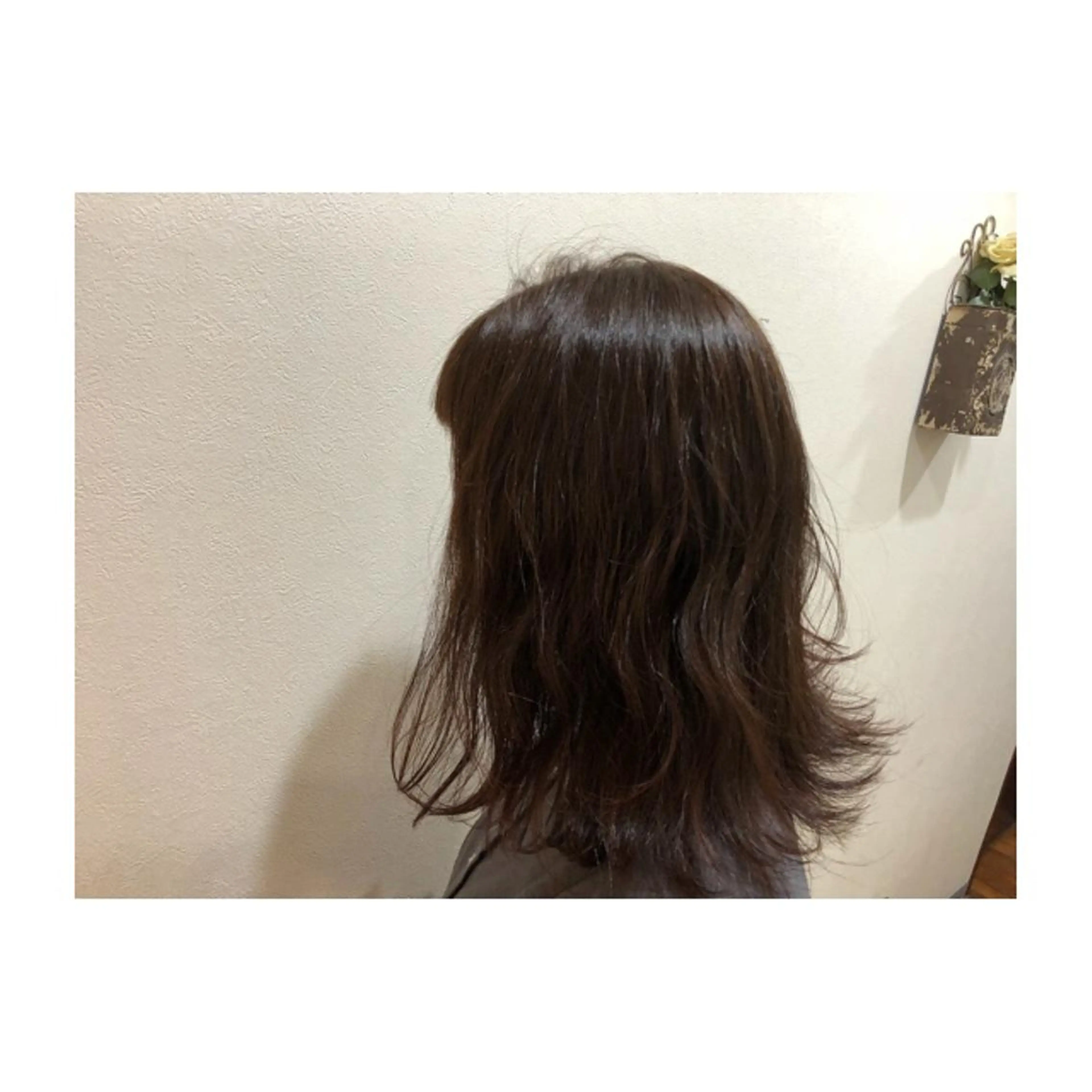 ロング カラー アッシュ アッシュブラウン ブラウンカラー little×PORTO sannomiya所属・Topstylist HARUのヘアスタイル