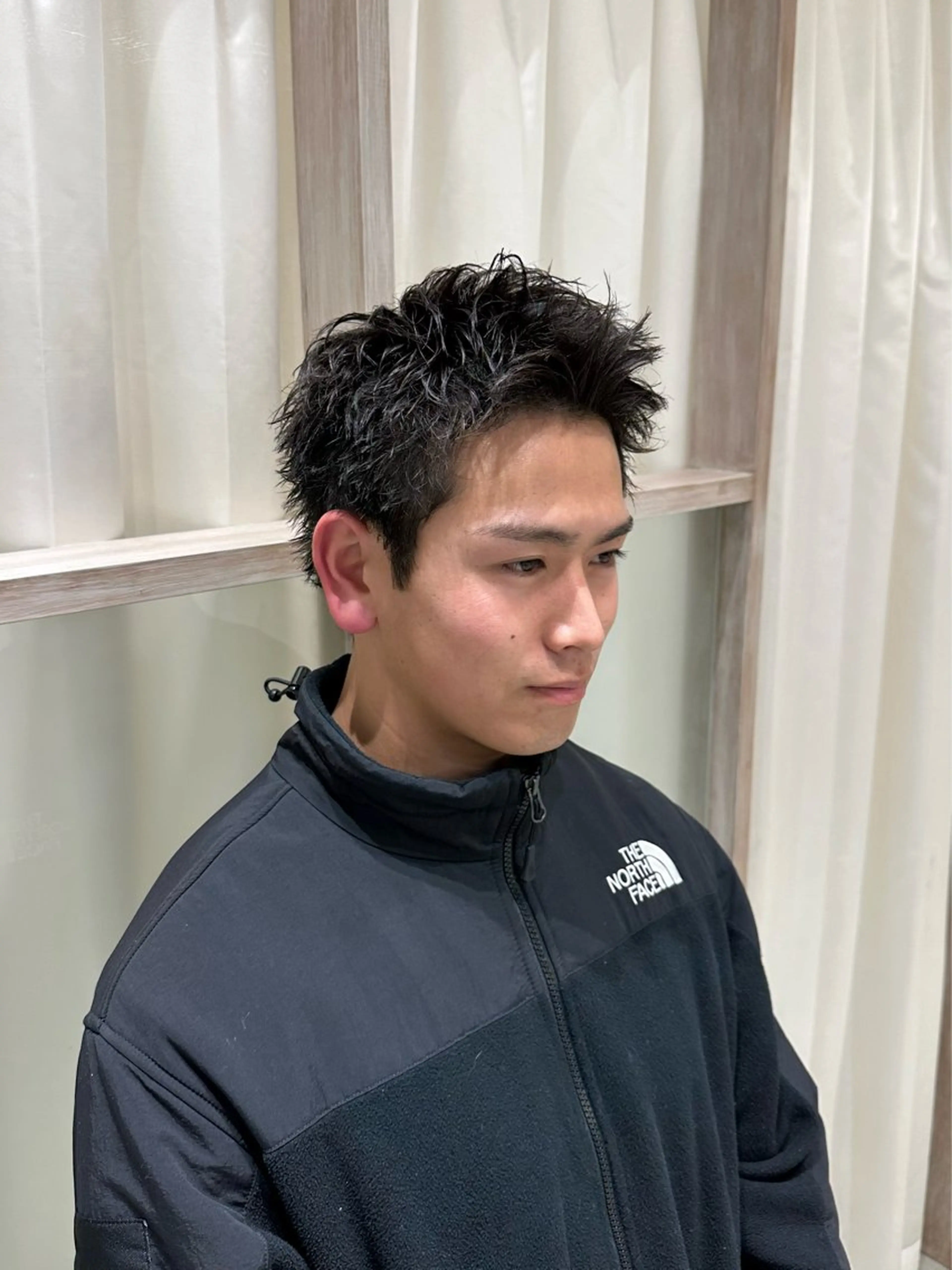 メンズ N,SOL / 岩上 新大のヘアスタイル