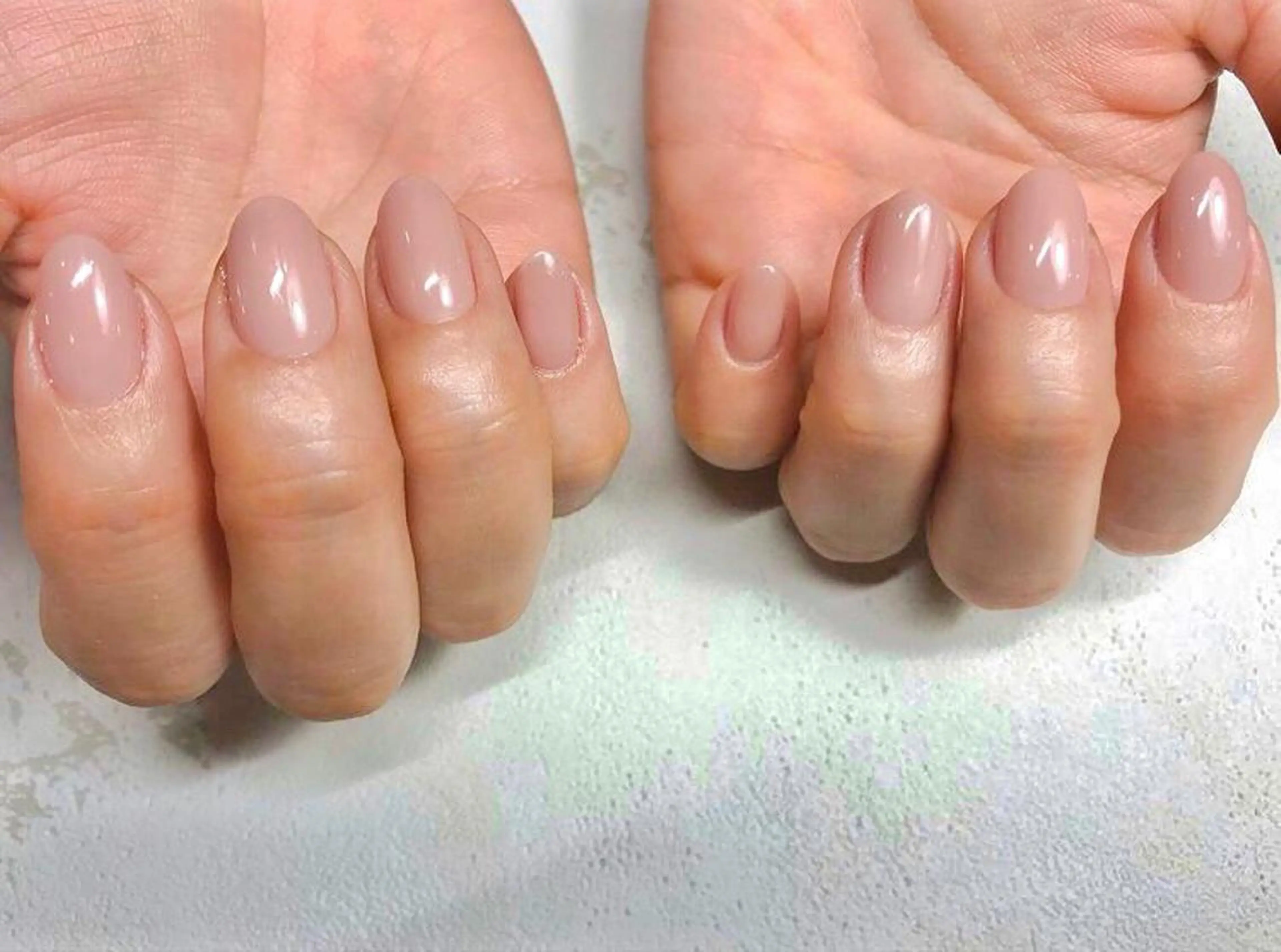 ネイル nail salon　Natural Cure所属・平井 彩香のネイルデザイン