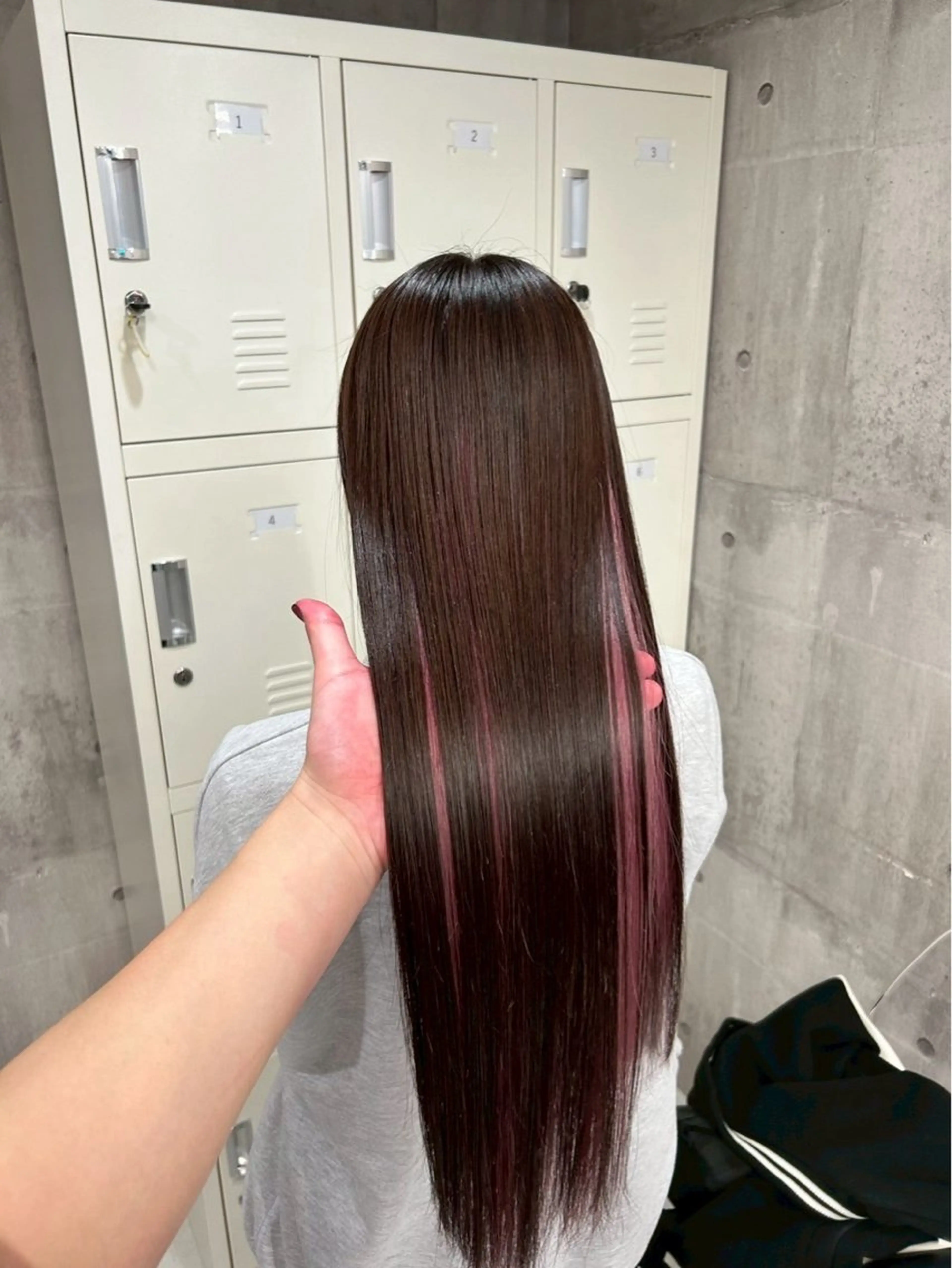 ロング カラー アッシュ バレイヤージュ ミストバング ブリーチ ブロンド ヘアカラー hayato🌟/ ツヤサラハイトーンのヘアスタイル