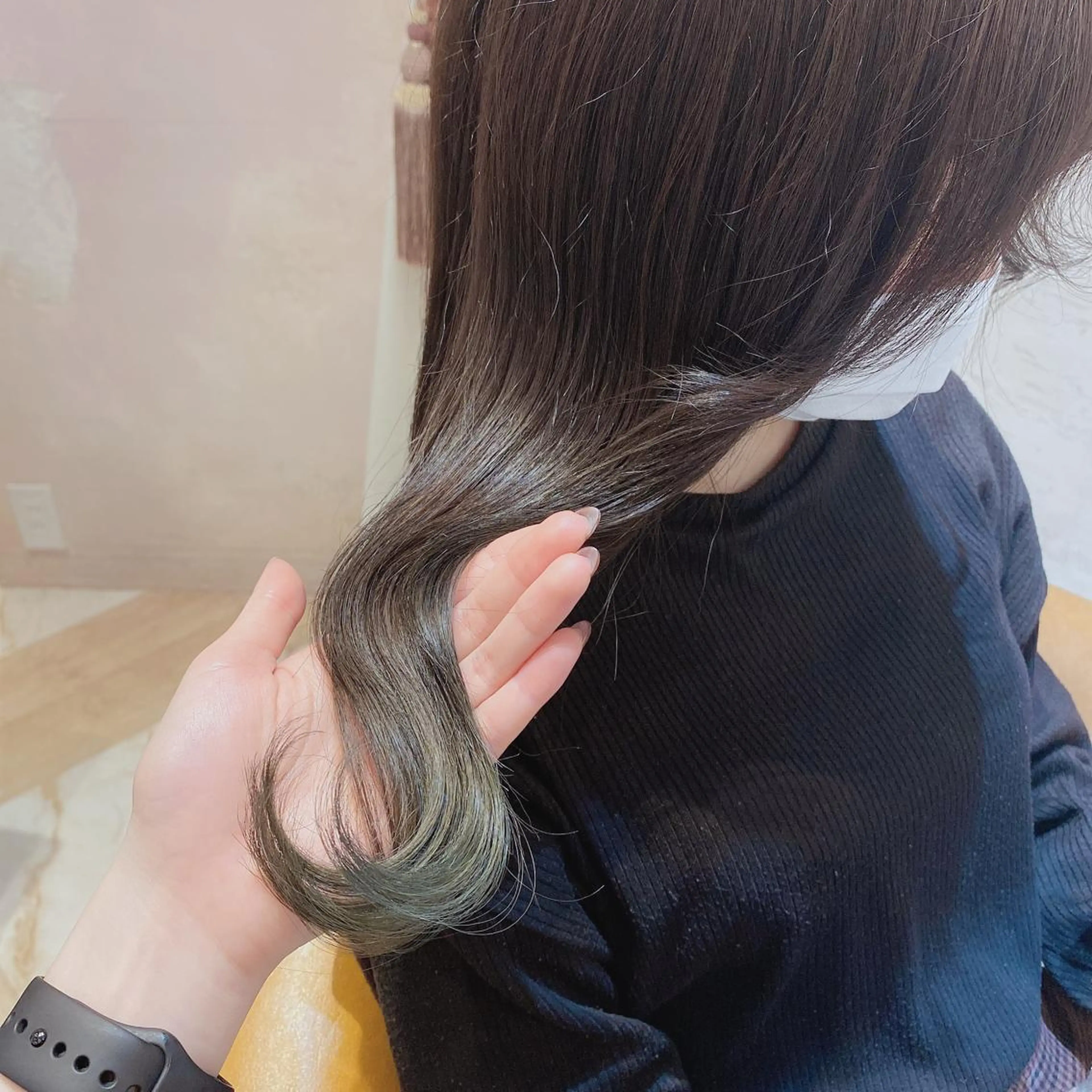 ミディアム カット ヘアカラー 代表山口ひな 髪質改善のプロのヘアスタイル