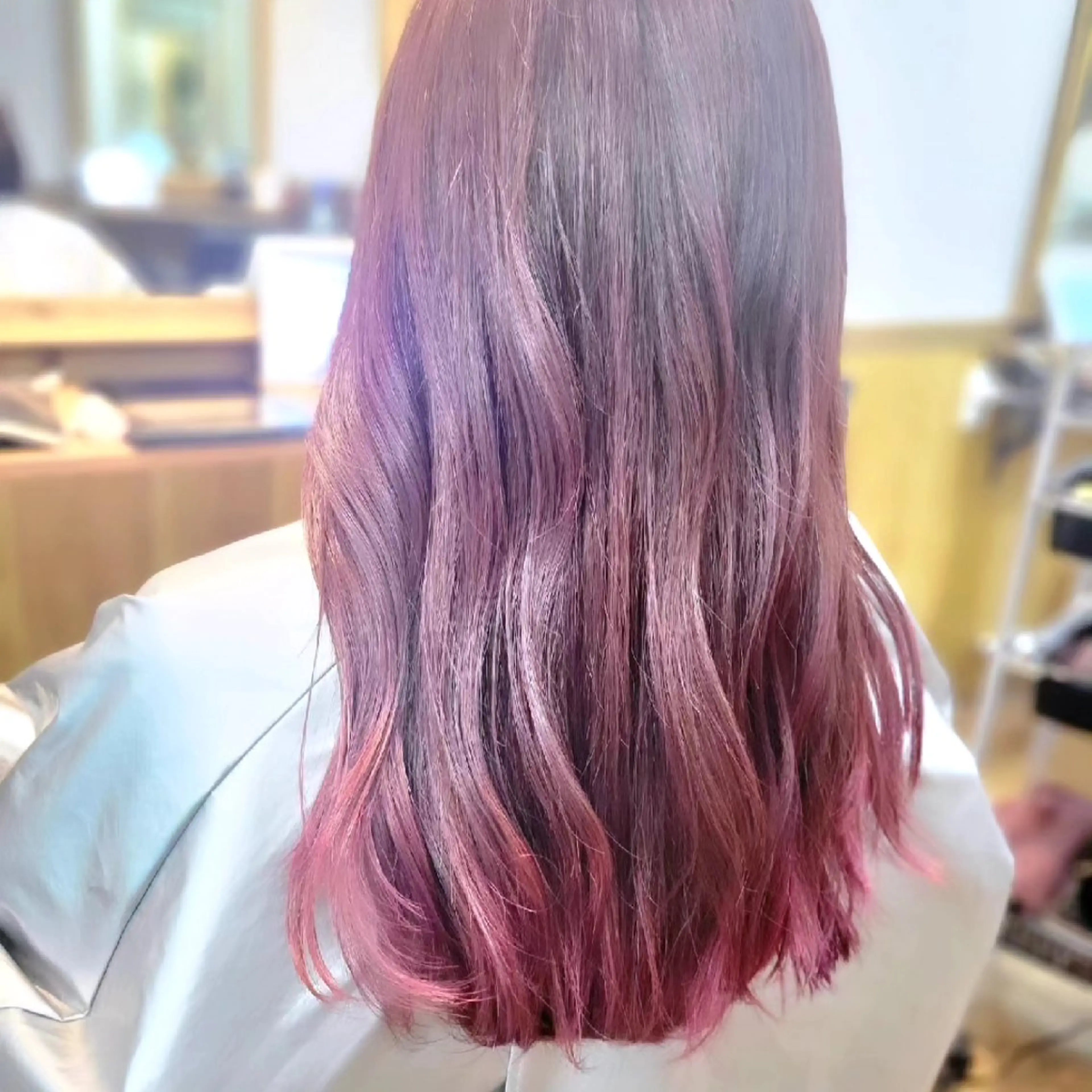 ロング Agu hair flower所属・E RIのヘアスタイル