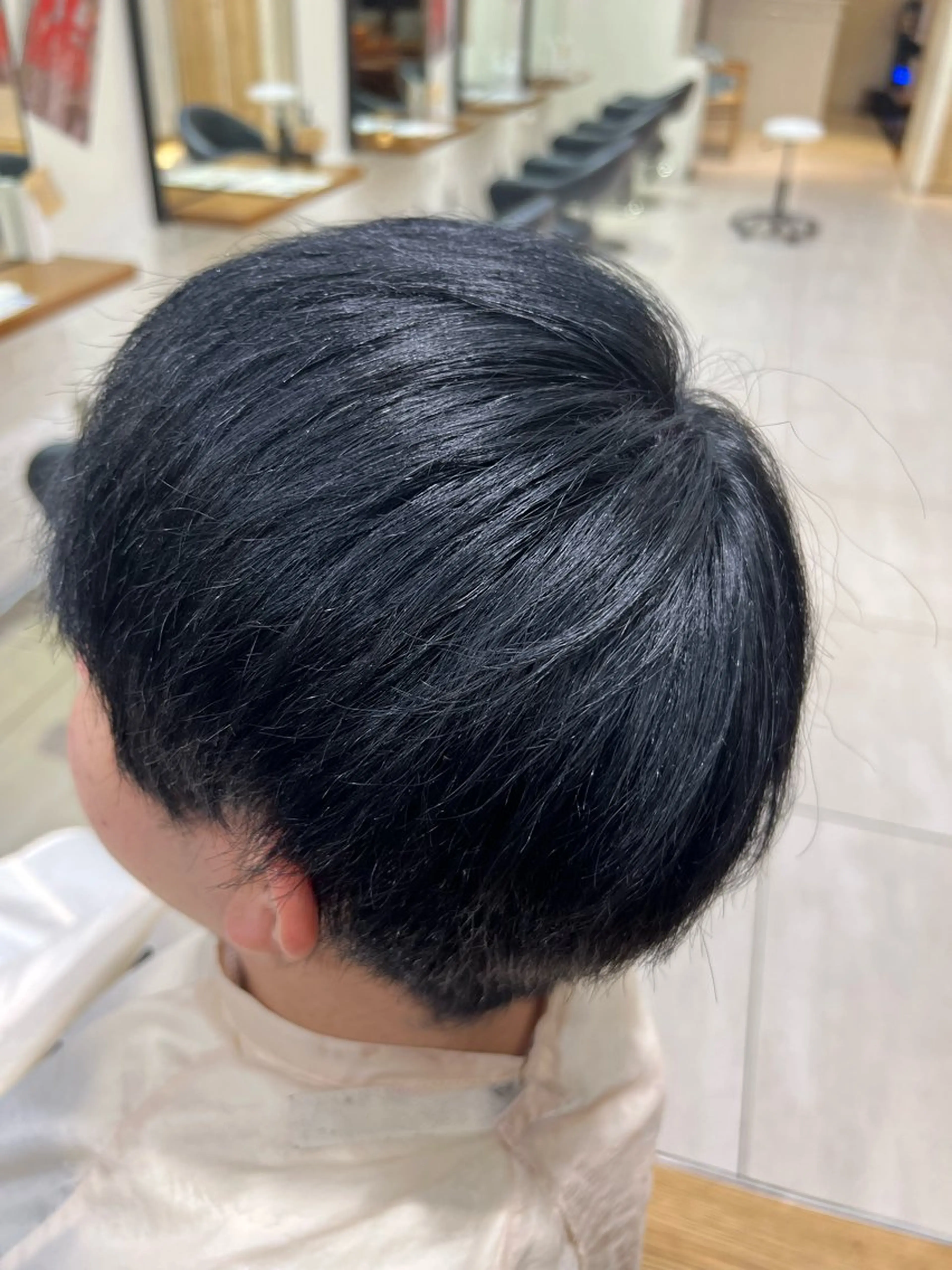 ショート メンズパーマ 岩成健志郎のヘアスタイル