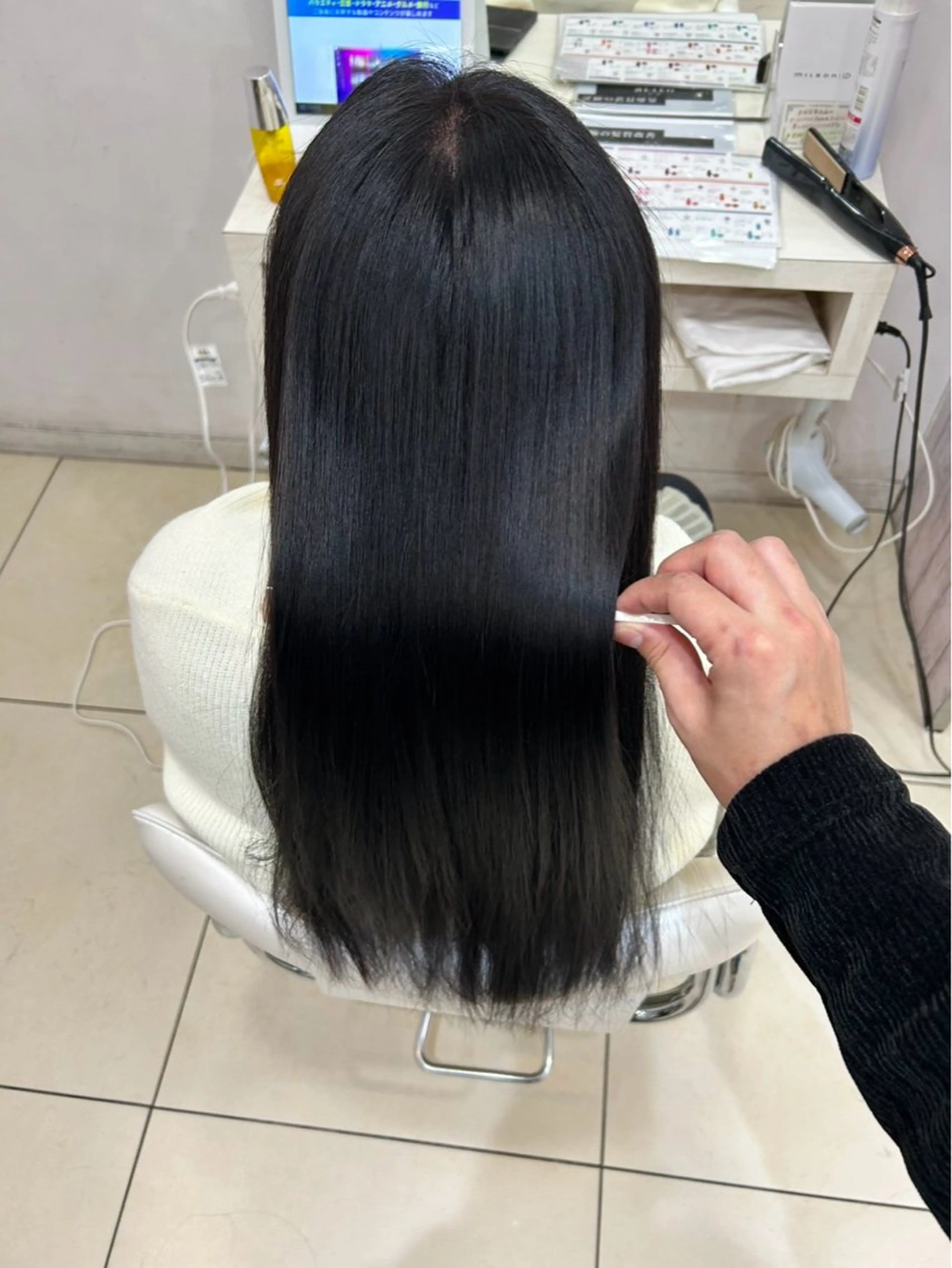 ❣️平日限定❣️暗染めカラーの写真