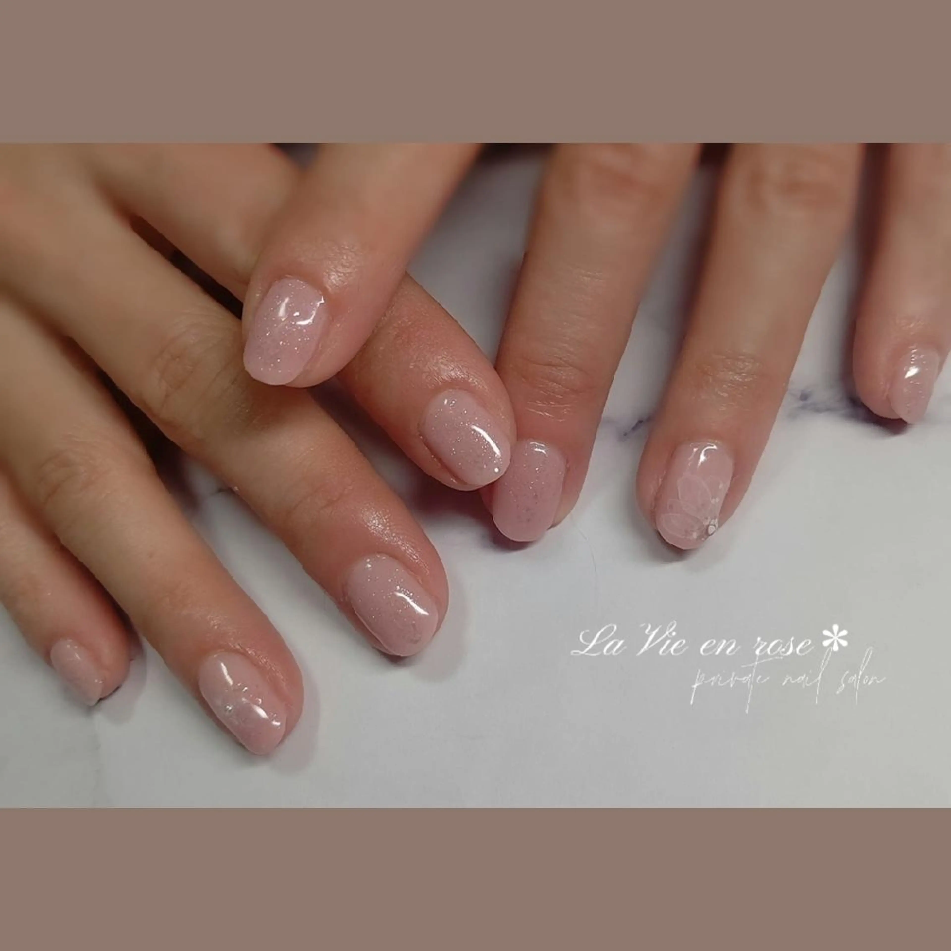 ネイル フラワーネイル ラヴィアン ローズのネイルデザイン