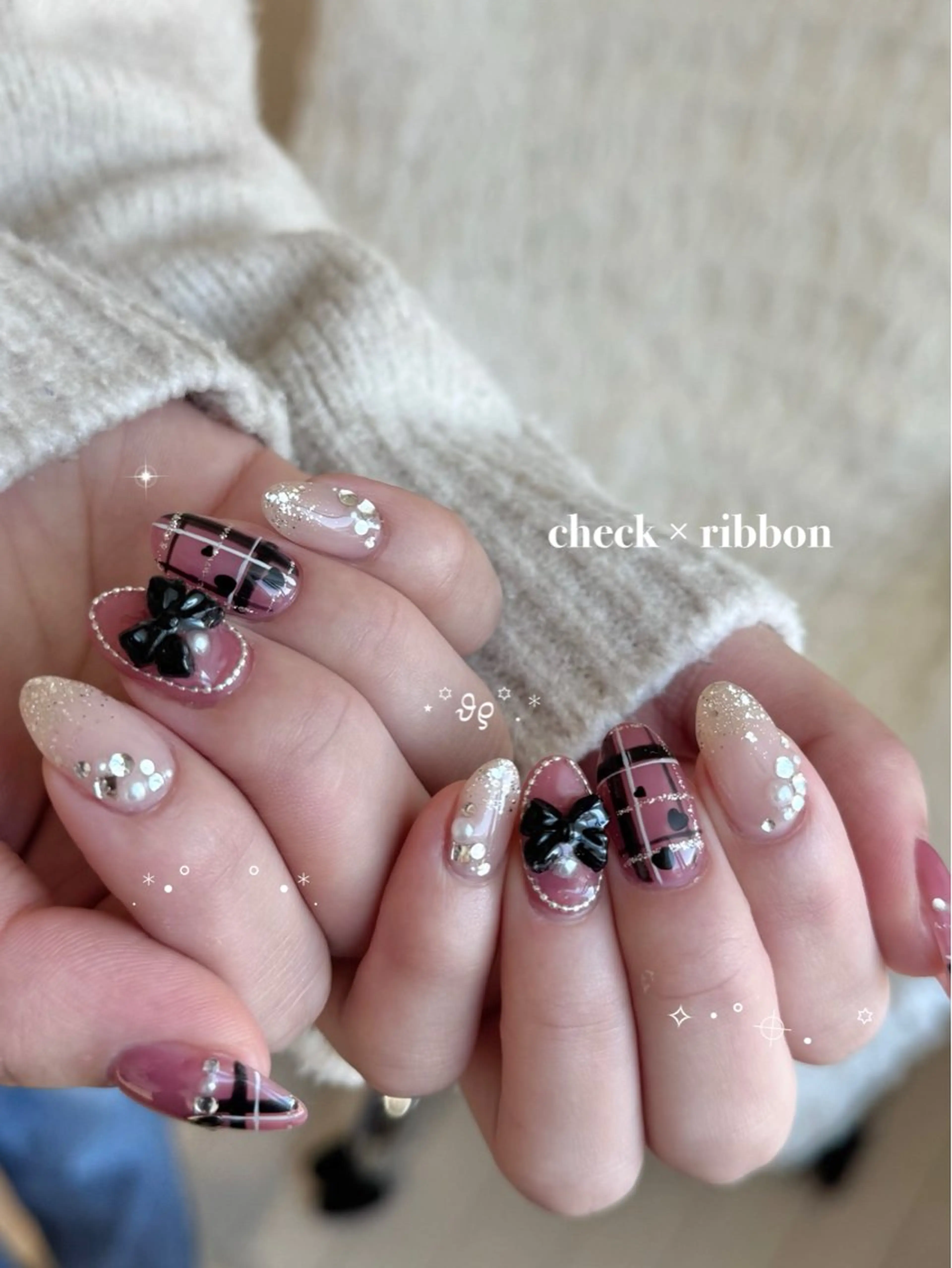 ネイル ハンドネイル nail salon CAREY 🎀のネイルデザイン