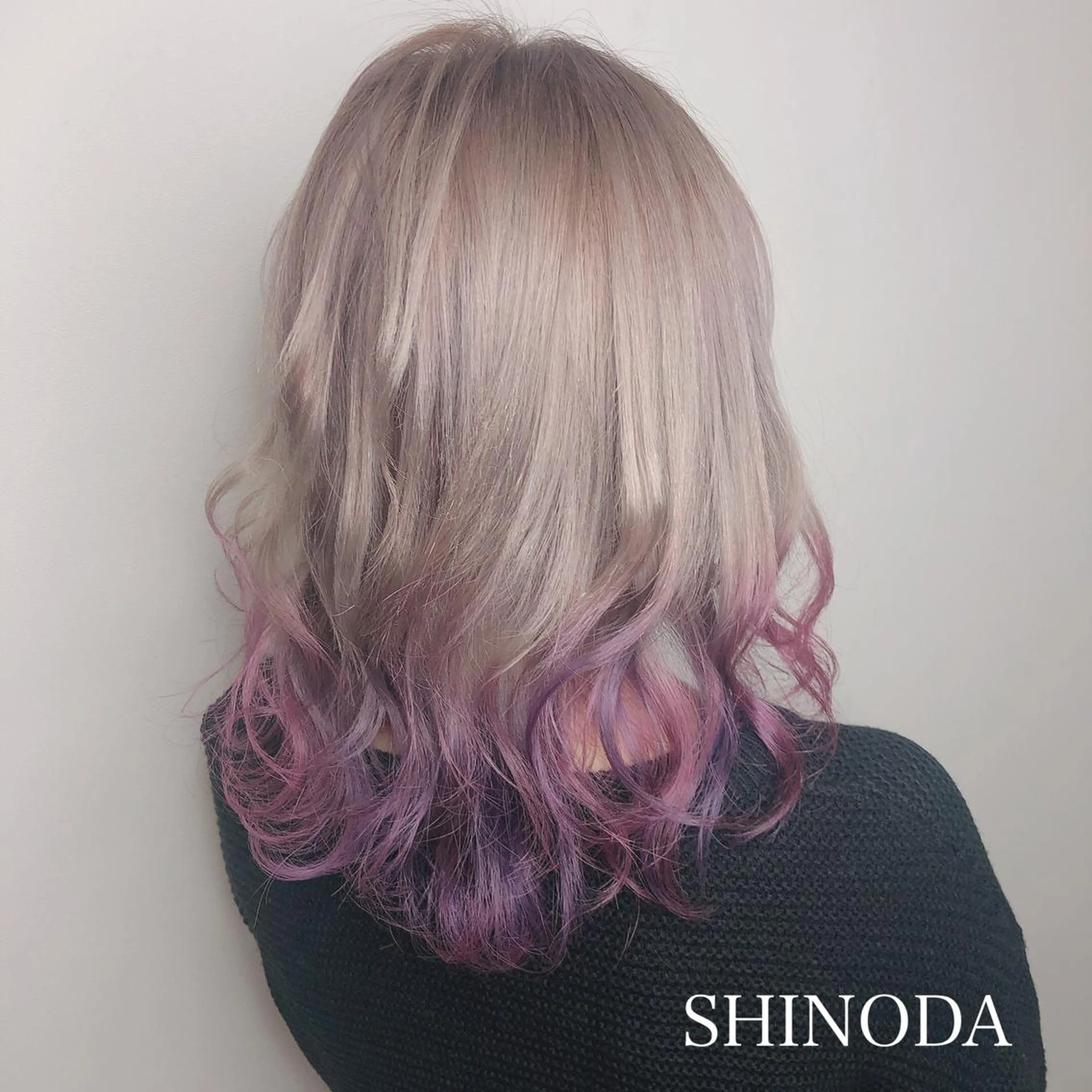 カラー ベージュカラー ホワイトベージュ 🦖店長🦖pino #しのだスペシャルのヘアスタイル