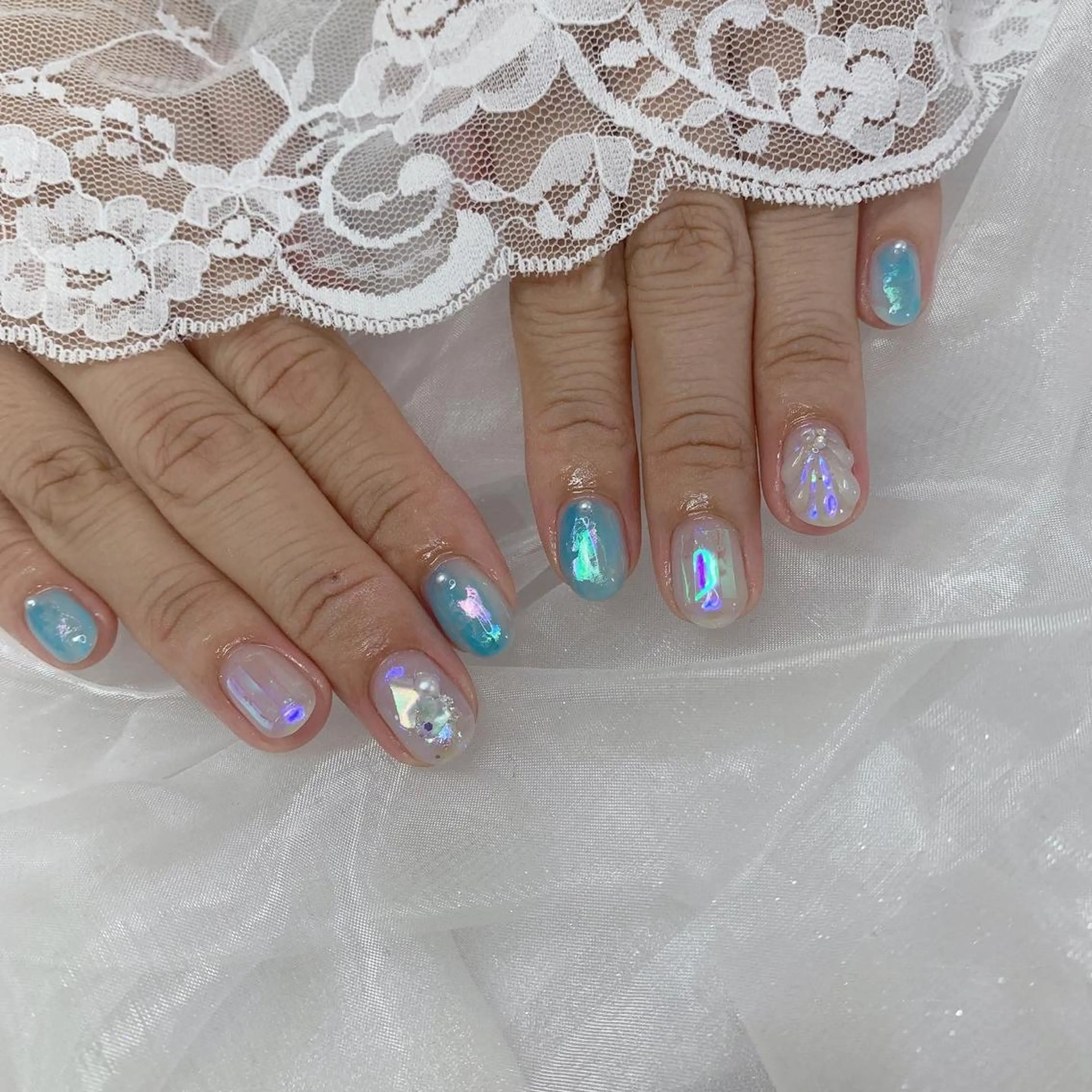 ネイル ハンドネイル La neige* yuki 🥯🍑のネイルデザイン
