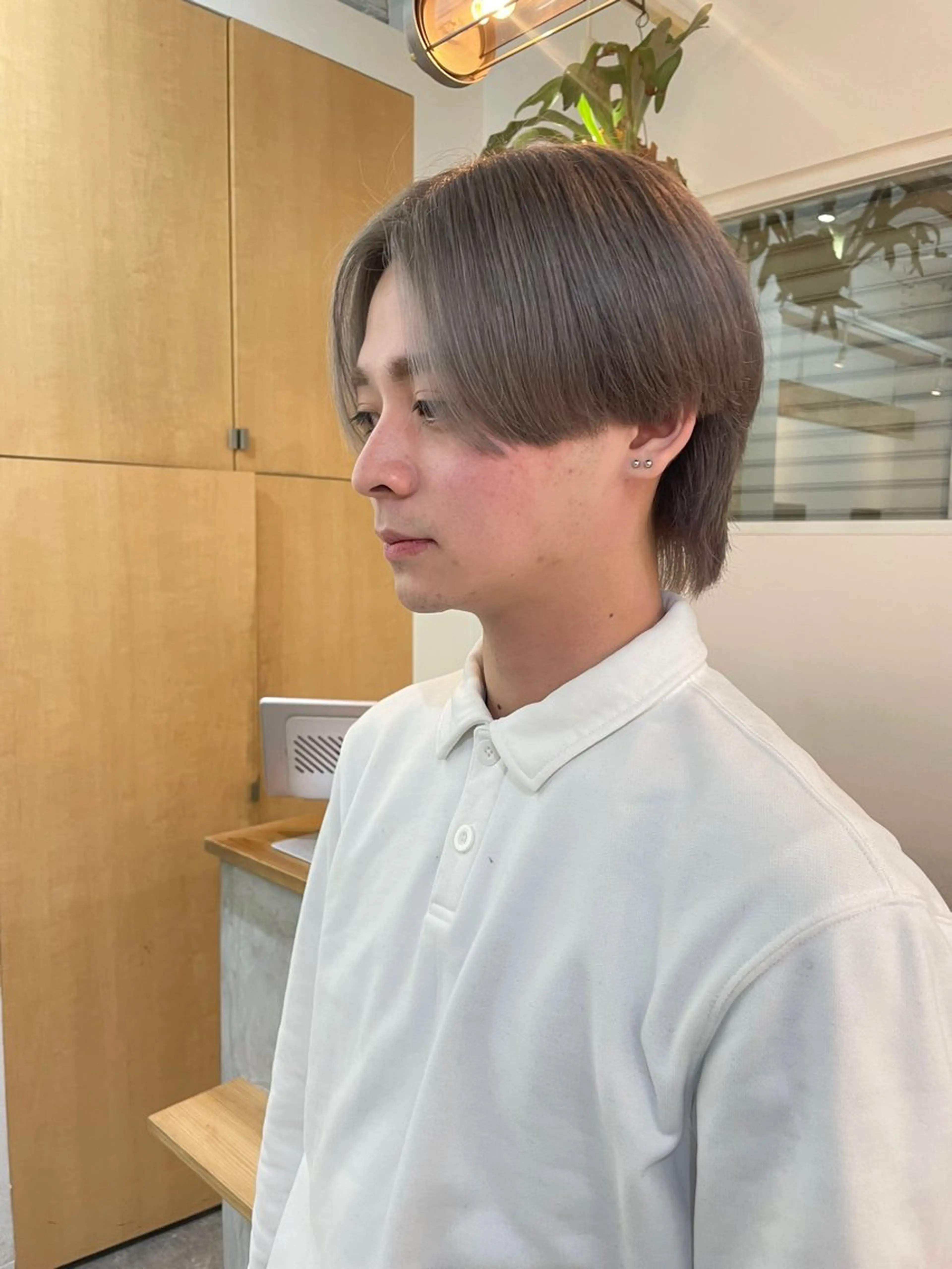 ショート カラー メンズ グレージュ ヘアカラー GO TODAY SHAiRE SALON 原宿本店所属・REINA/ブリーチ /ハイトーン/原宿のヘアスタイル