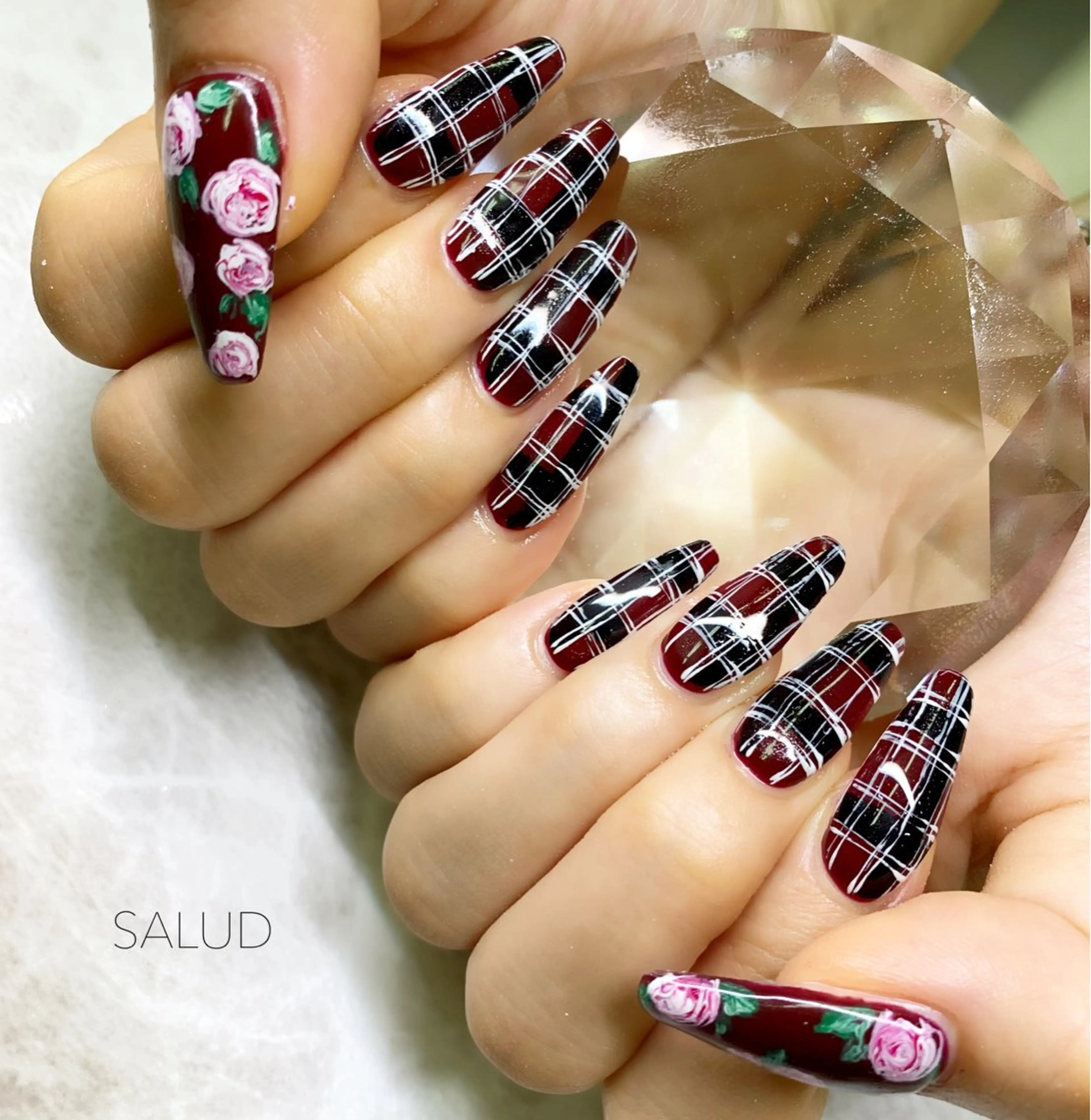 ネイル ハンドネイル Nail Salon SALUDのネイルデザイン