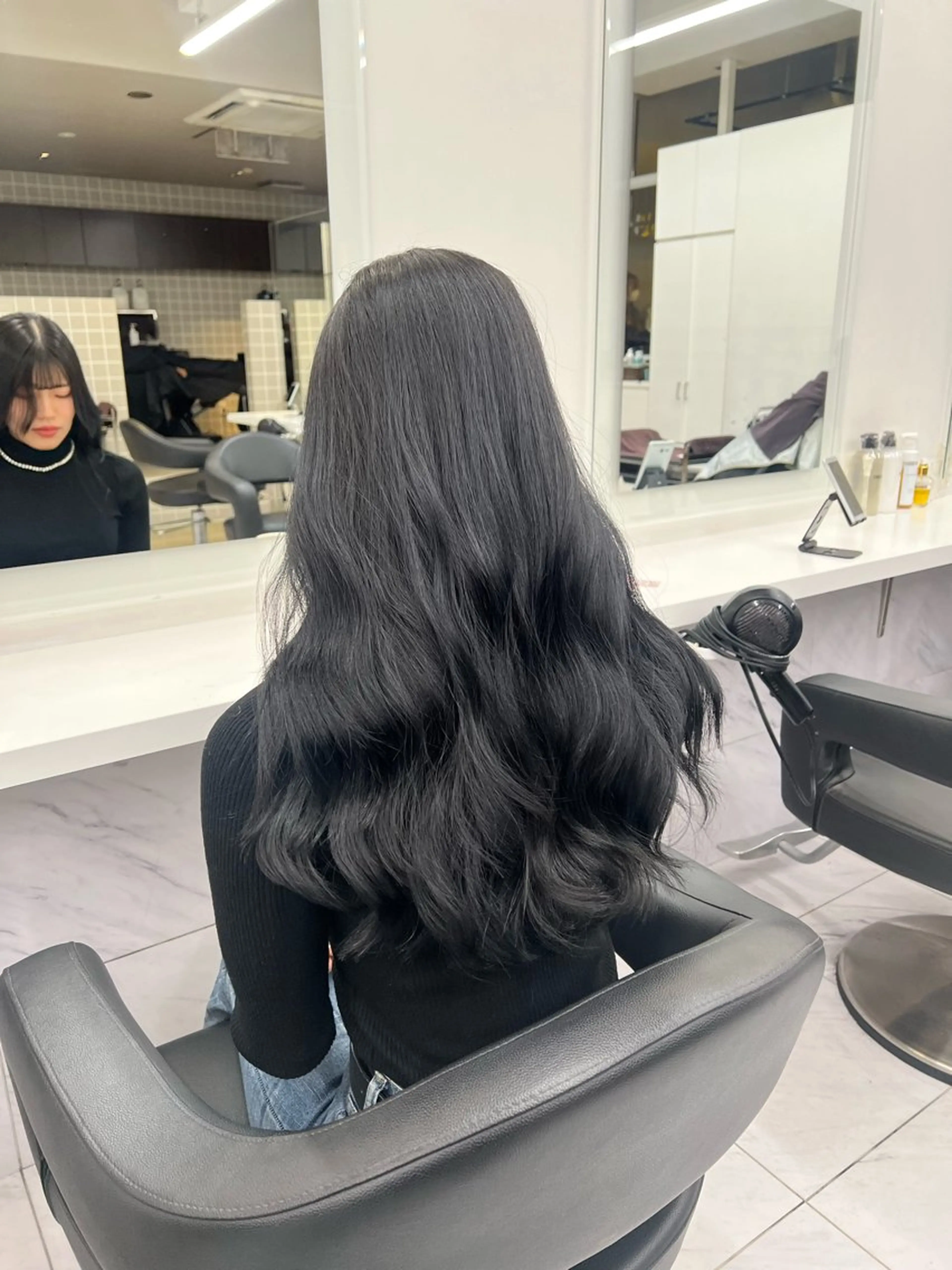 セミロング カラー カット ヘアカラー 韓国レイヤーカット /ダブルカラーのヘアスタイル