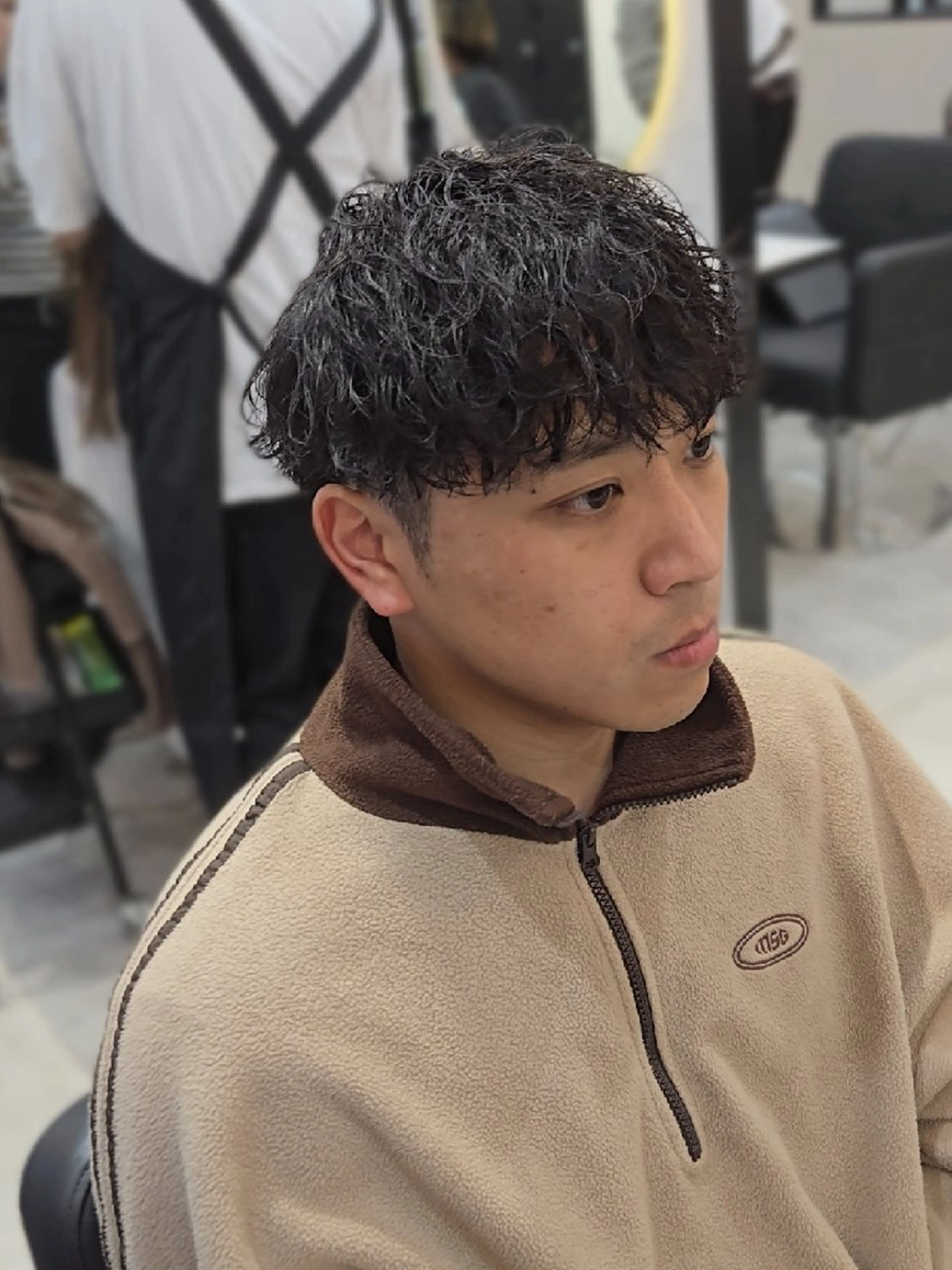 メンズ パーマ ミディアム ミディアムパーマ メンズパーマ 波巻きパーマ 似合わせカット カット パーマ ヘアセット Lapis 名古屋駅前店所属・LEN名古屋/パーマ メンズ特化美容師のヘアスタイル