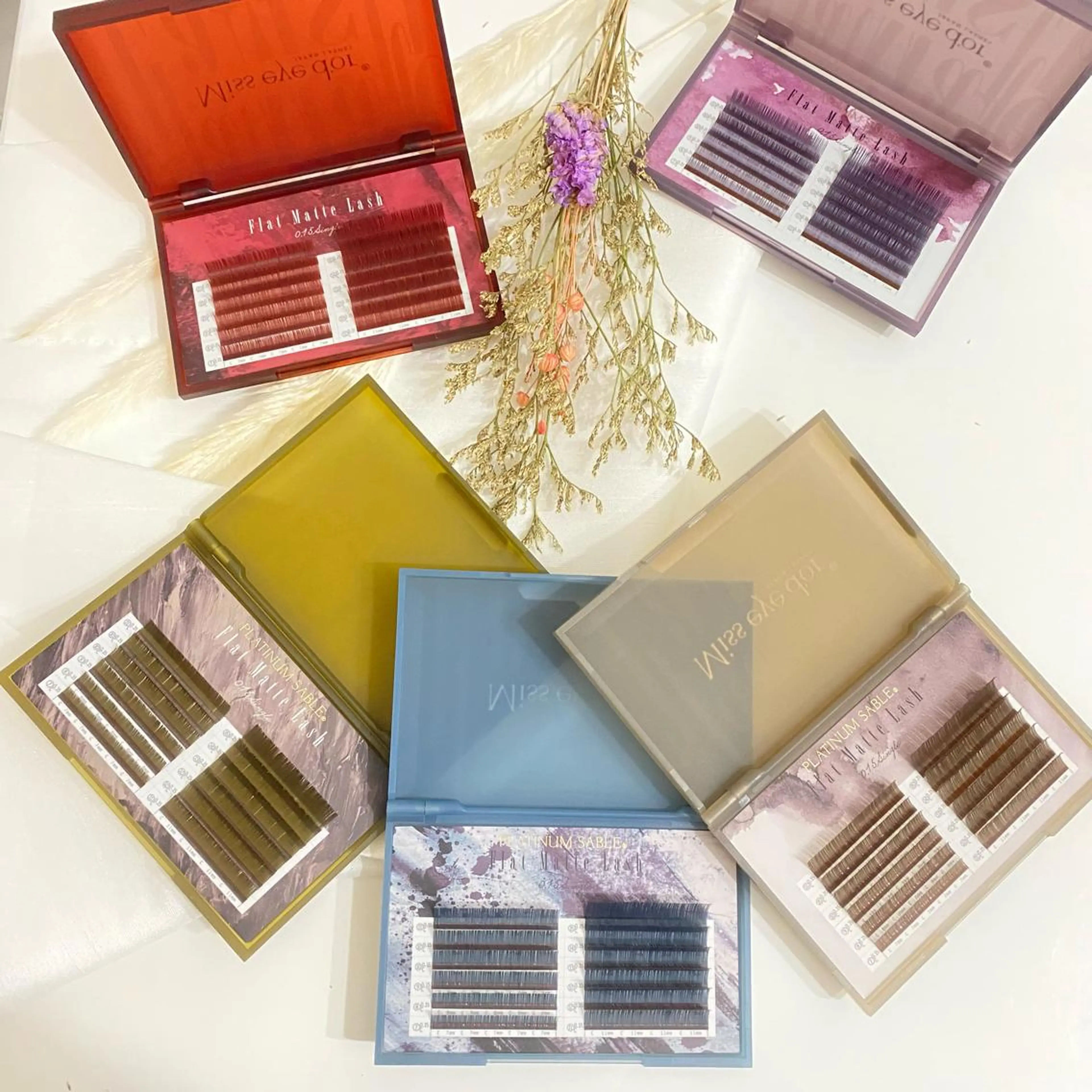 マツエク・マツパ bright所属・eyelash brightのネイルデザイン