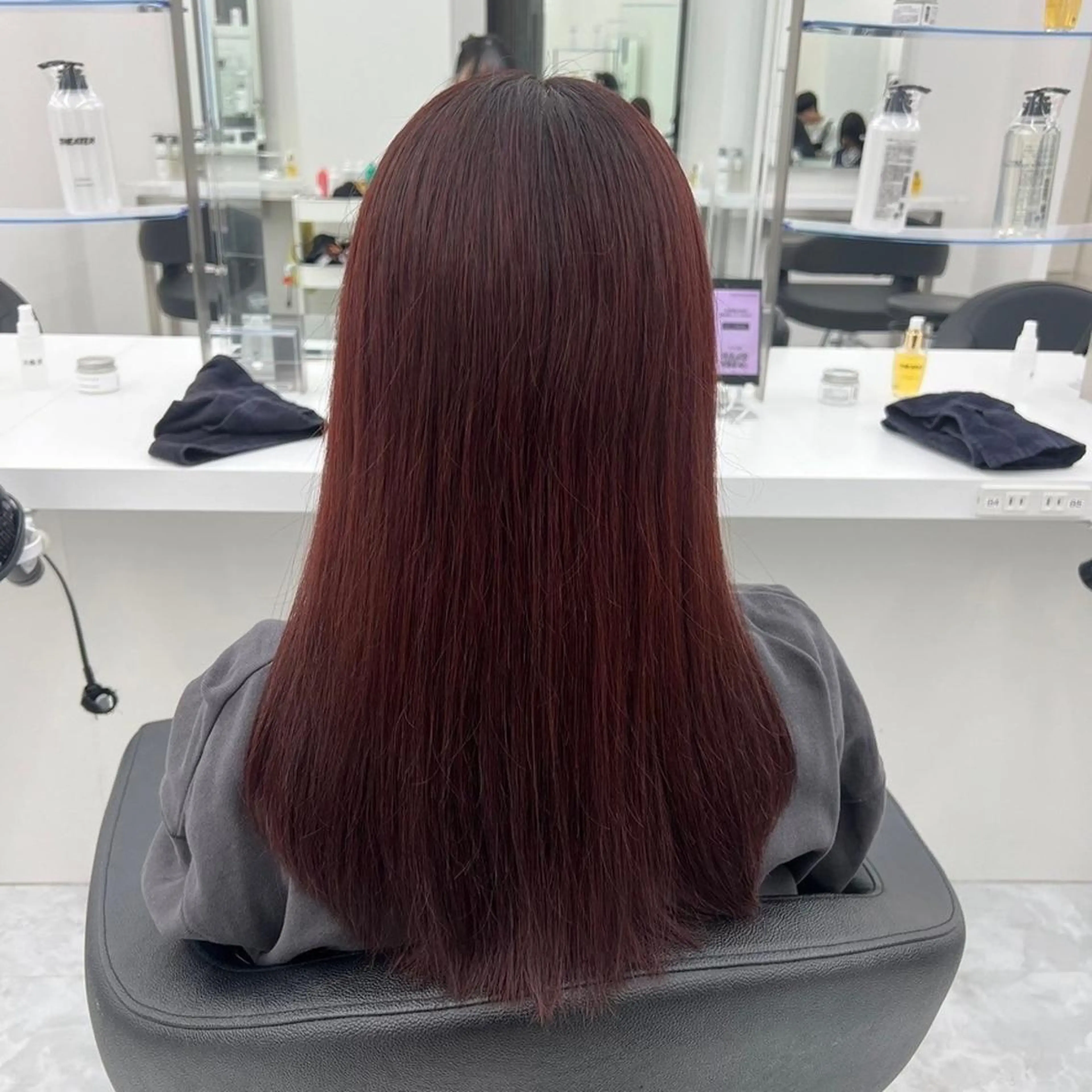 カラー 🤍赤みなしカラー 🤍saaka🤍のヘアスタイル