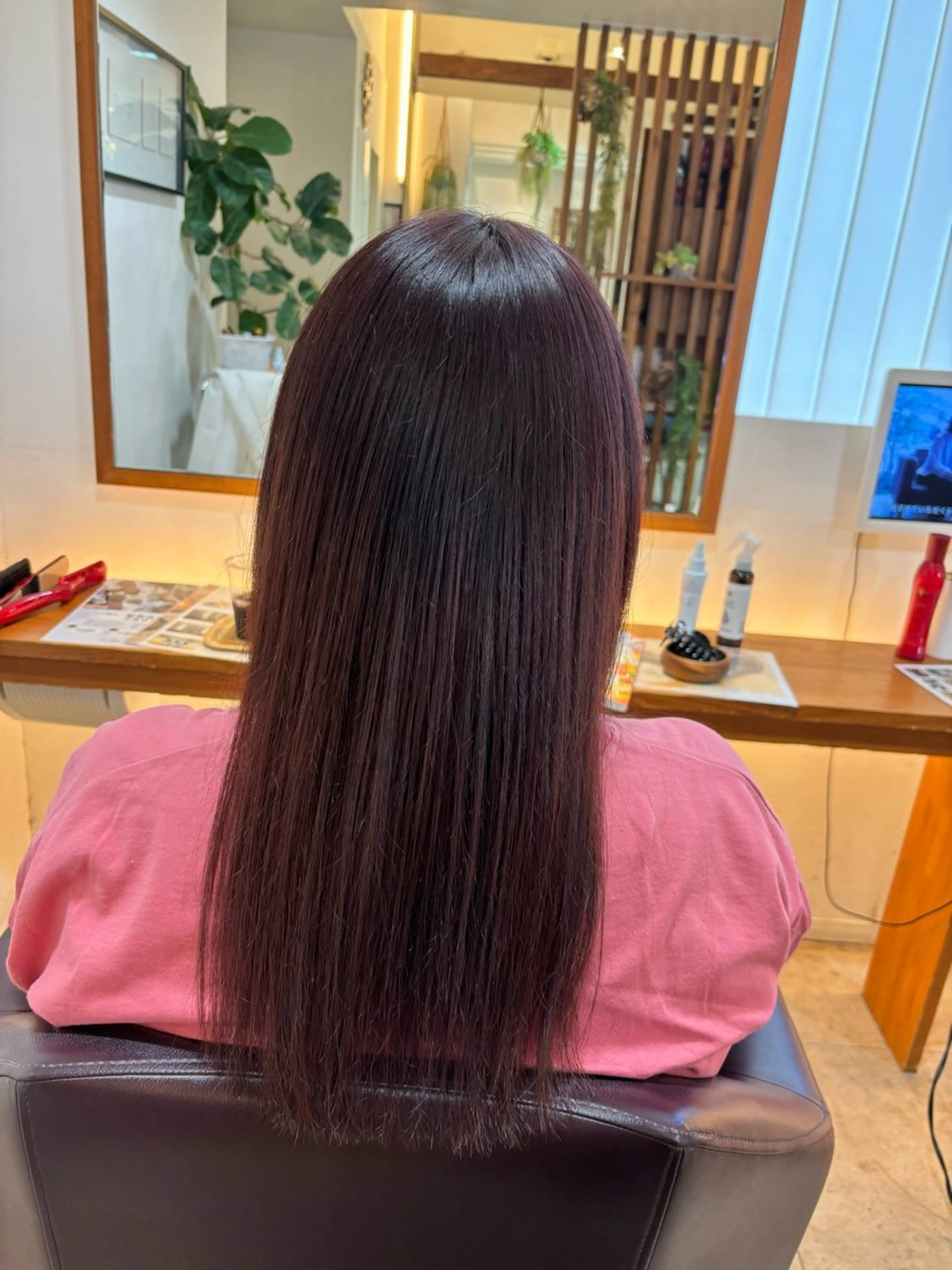 ロング カラー ブリーチ ブリーチなしカラー ピンクカラー 髪質改善 カット ヘアカラー トリートメント 髪質改善カラー 貝本 遥那 🧸⸝⋆*のヘアスタイル
