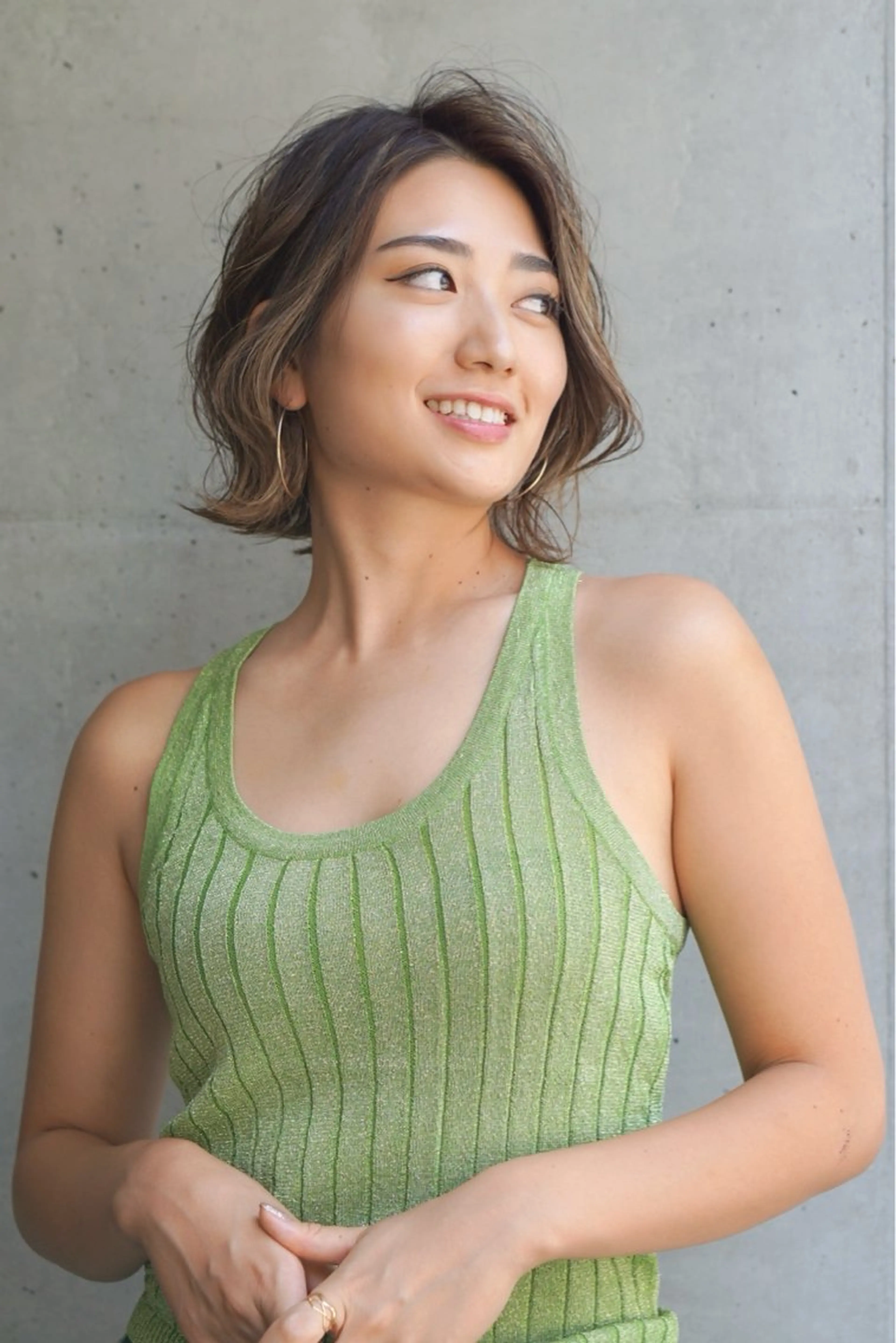 ショート 切りっぱなしボブ ボブ ハイライト カット ヘアカラー 池田識之 髪質改善のヘアスタイル