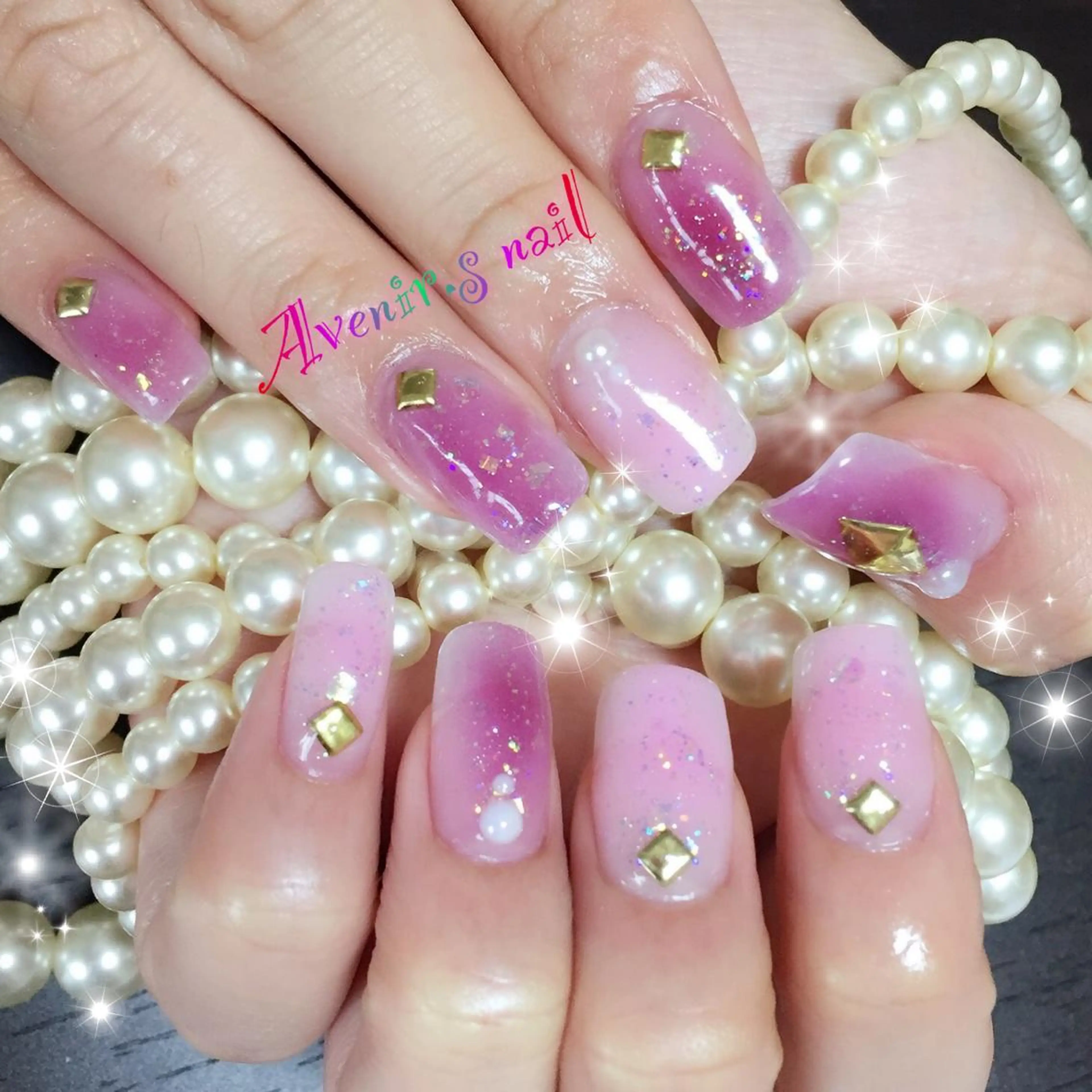 ネイル チークネイル スカルプネイル スクエアネイル Home Salon Avenir.のネイルデザイン