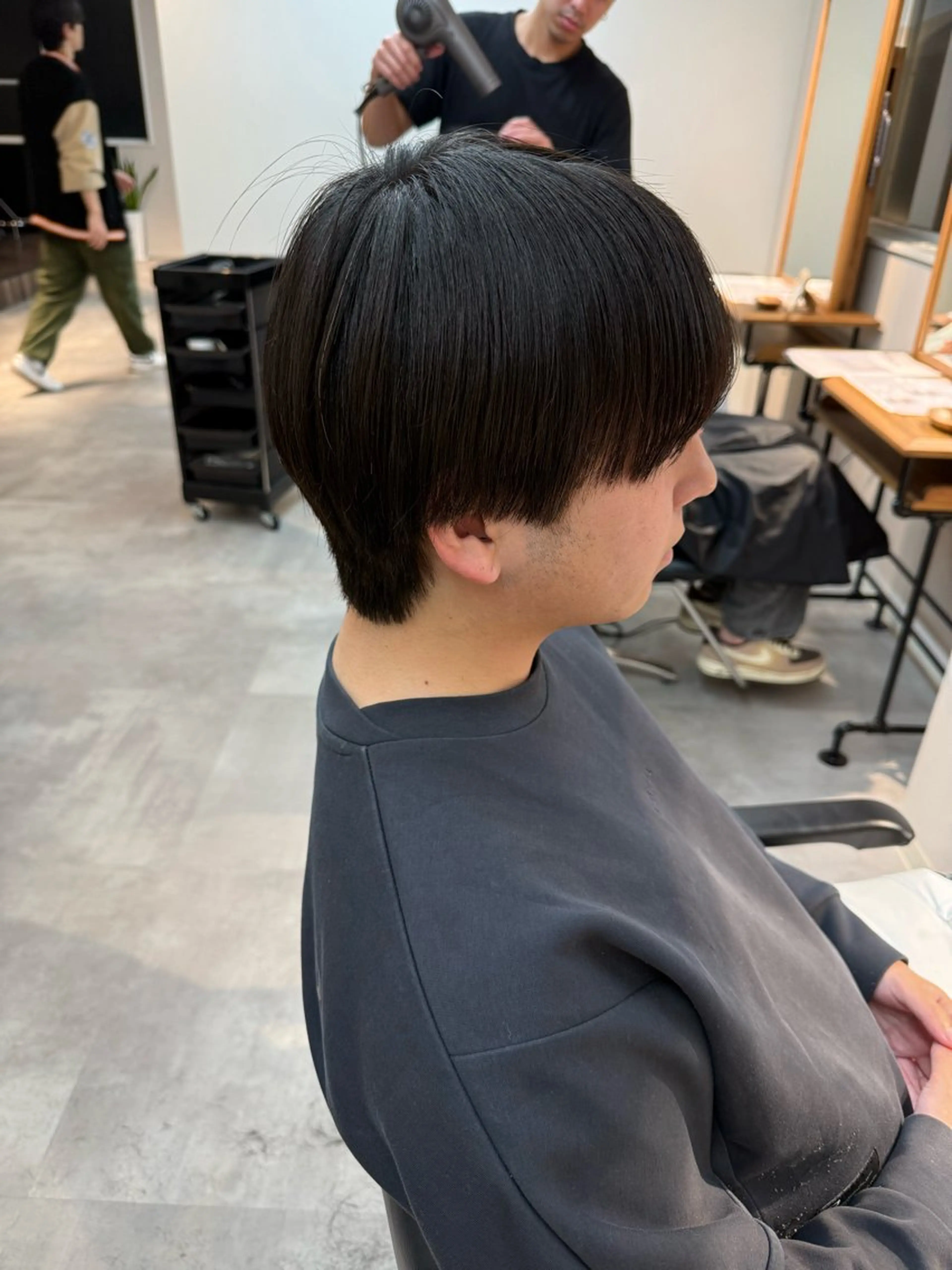 メンズ ダウンパーマ メンズ韓国風 マッシュ メンズパーマ シースルーマッシュ カット パーマ 美しいシルエットに◎ 韓国メンズ特化/下田のヘアスタイル