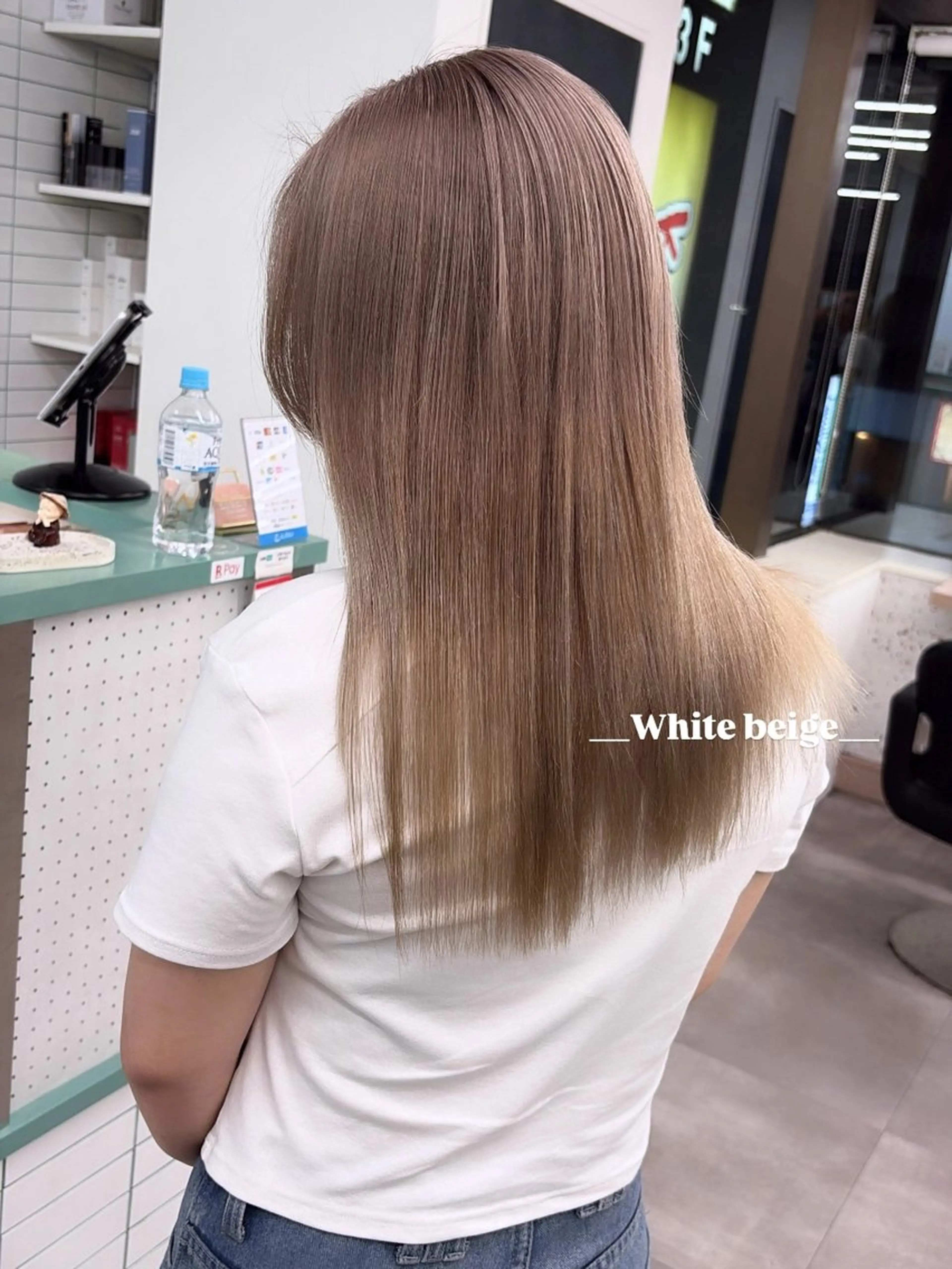 ミディアム カット ヘアカラー トリートメント Ⓜ︎iyu🌊/ハイ ライト/海外風カラーのヘアスタイル