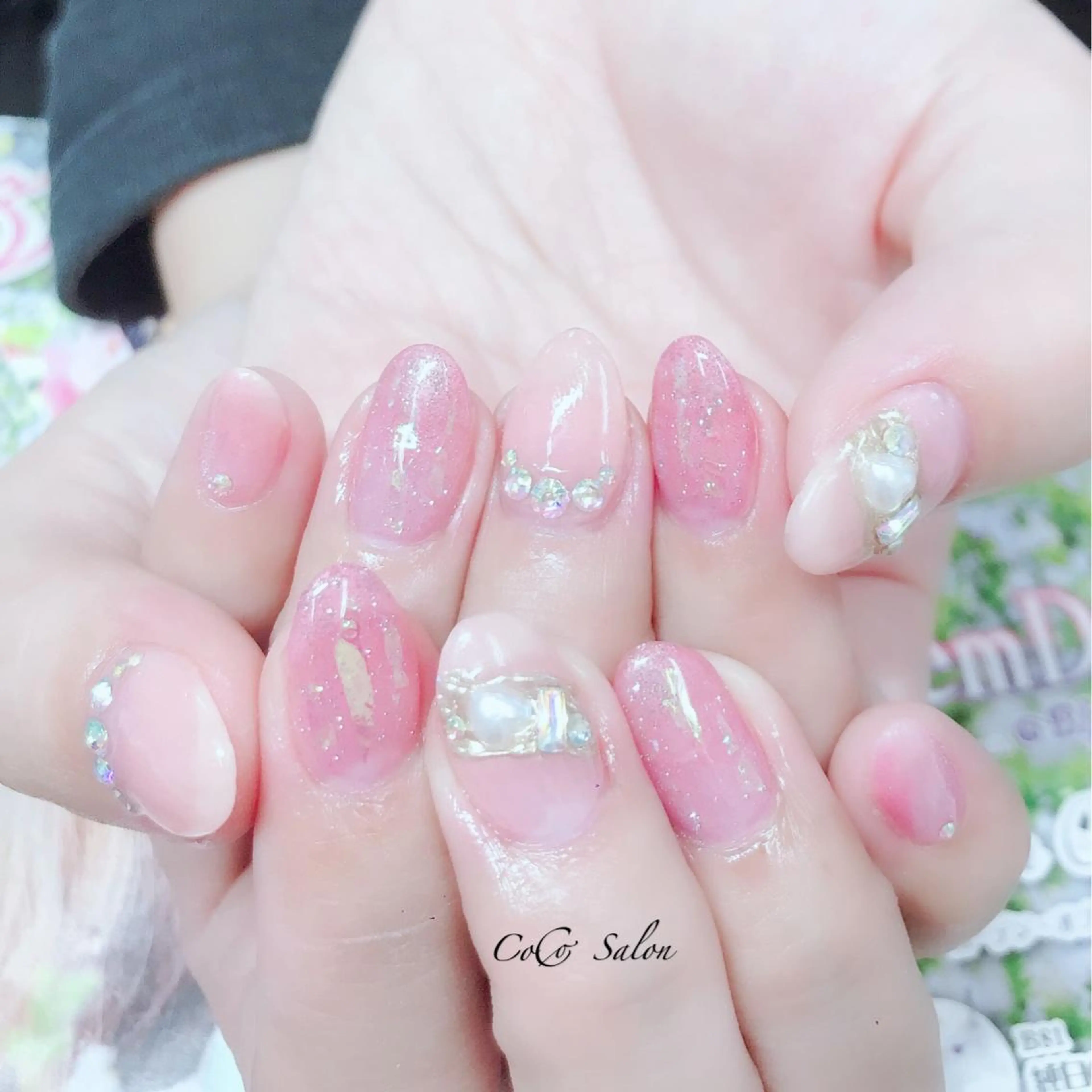 ネイル オーロラネイル キラキラネイル ピンク CoCoSalon ネイル/まつ毛予約のネイルデザイン