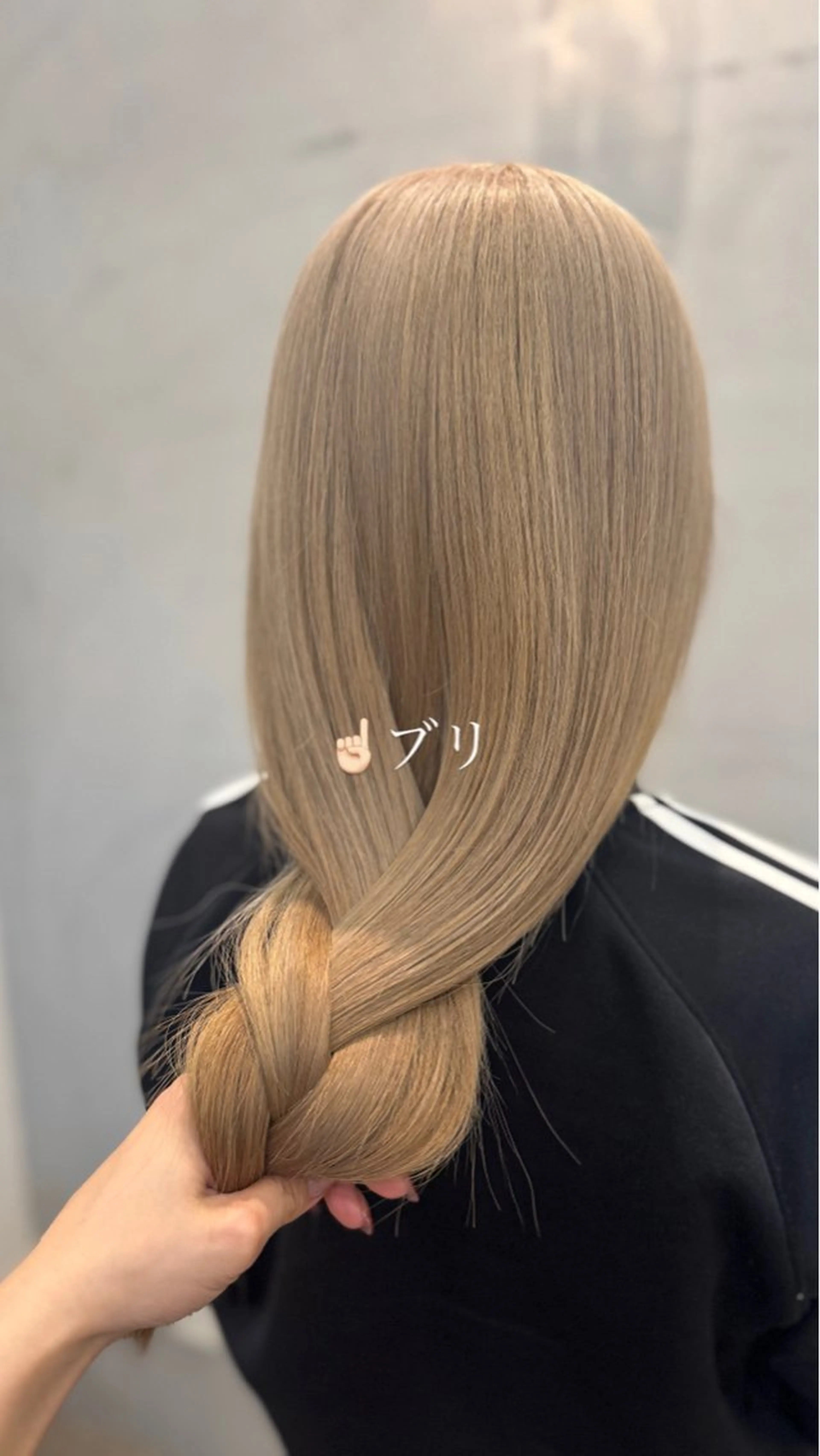 ロング カラー ブリーチ ハイトーンカラー カット ヘアカラー オスズ 🎀´-のヘアスタイル