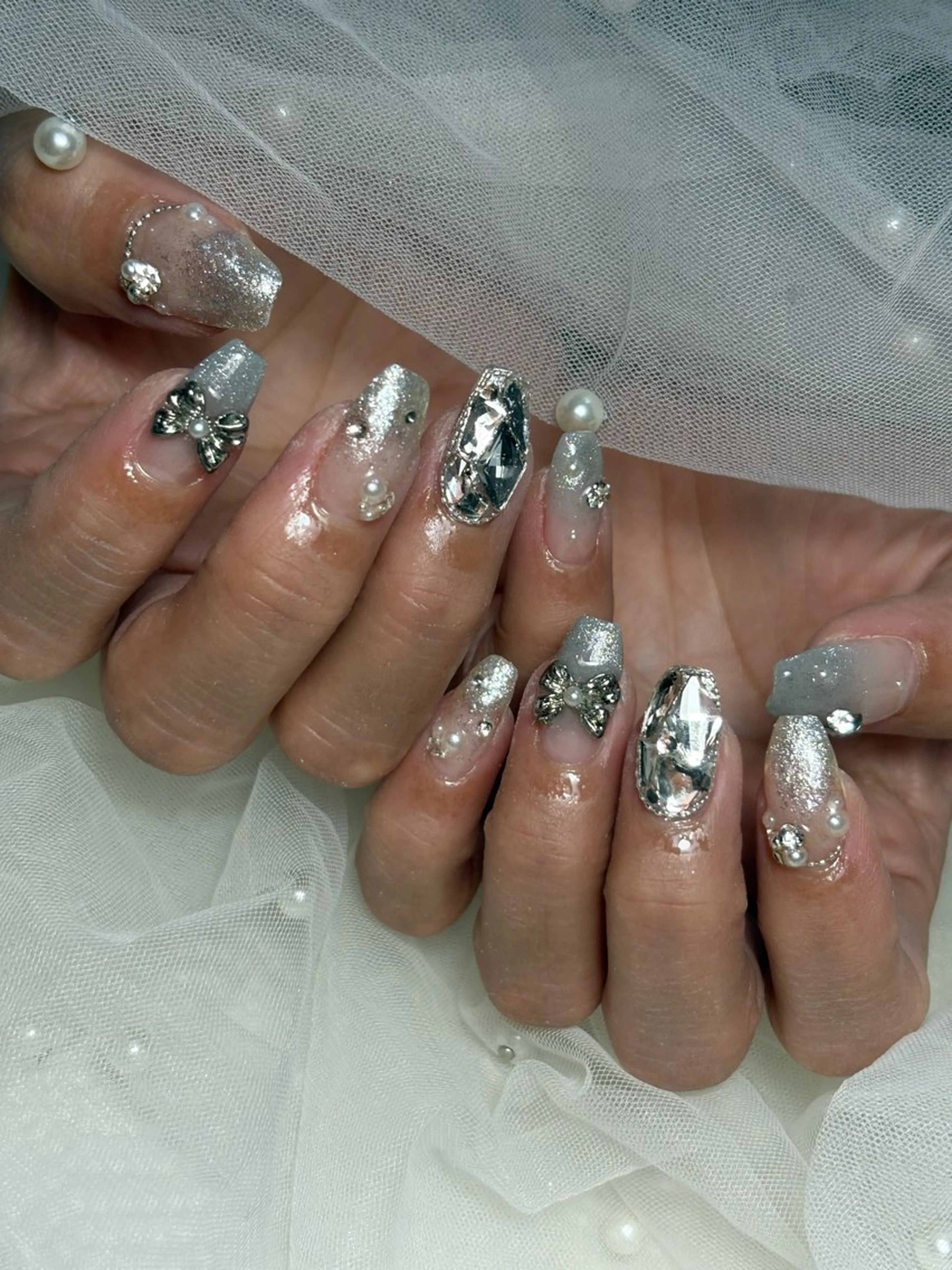 ネイル ハンドネイル フットネイル ✴︎ Delightのネイルデザイン