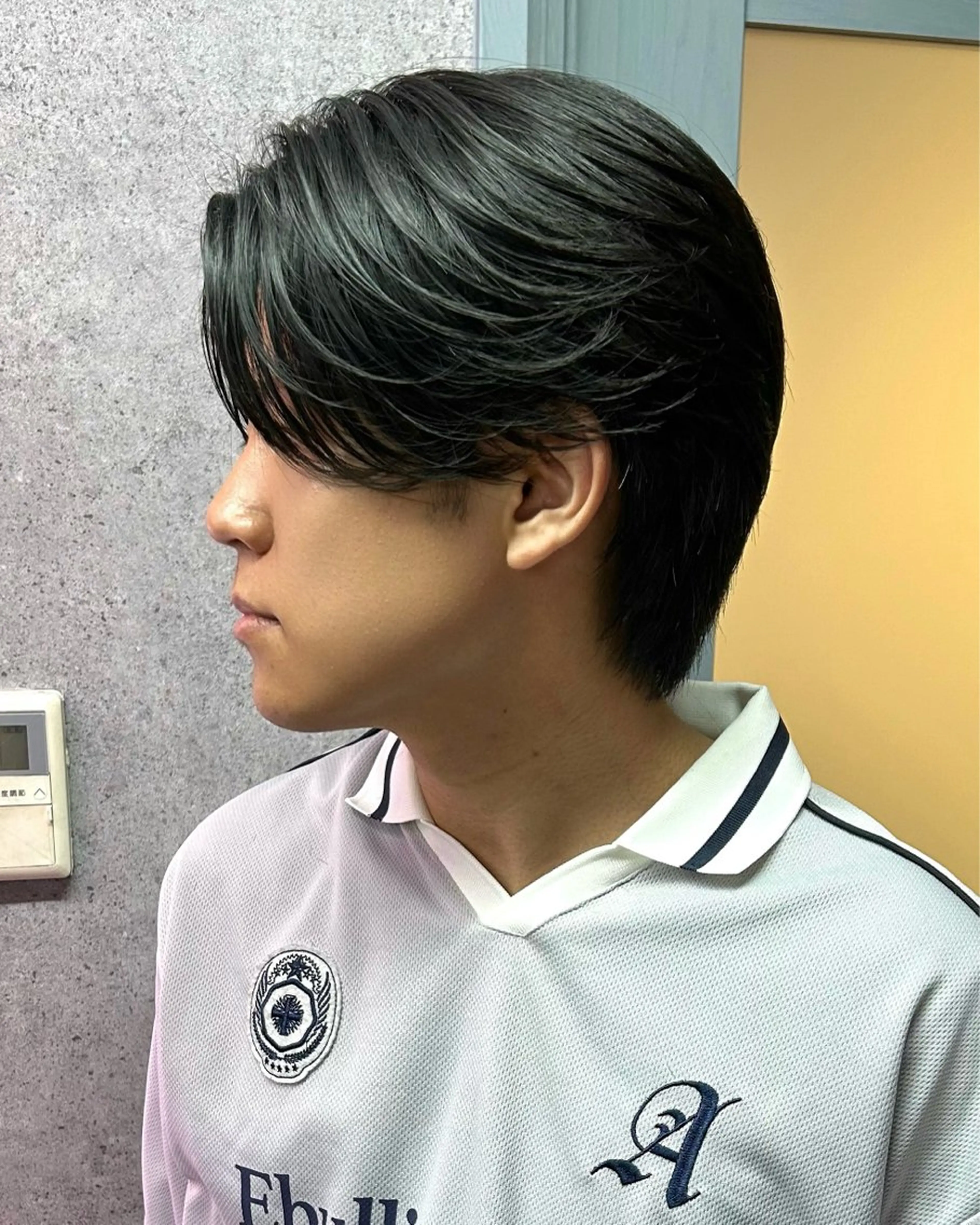 ミディアム メンズ カット ヘアカラー メンズ専門 スタイリスト前田雄輝のヘアスタイル