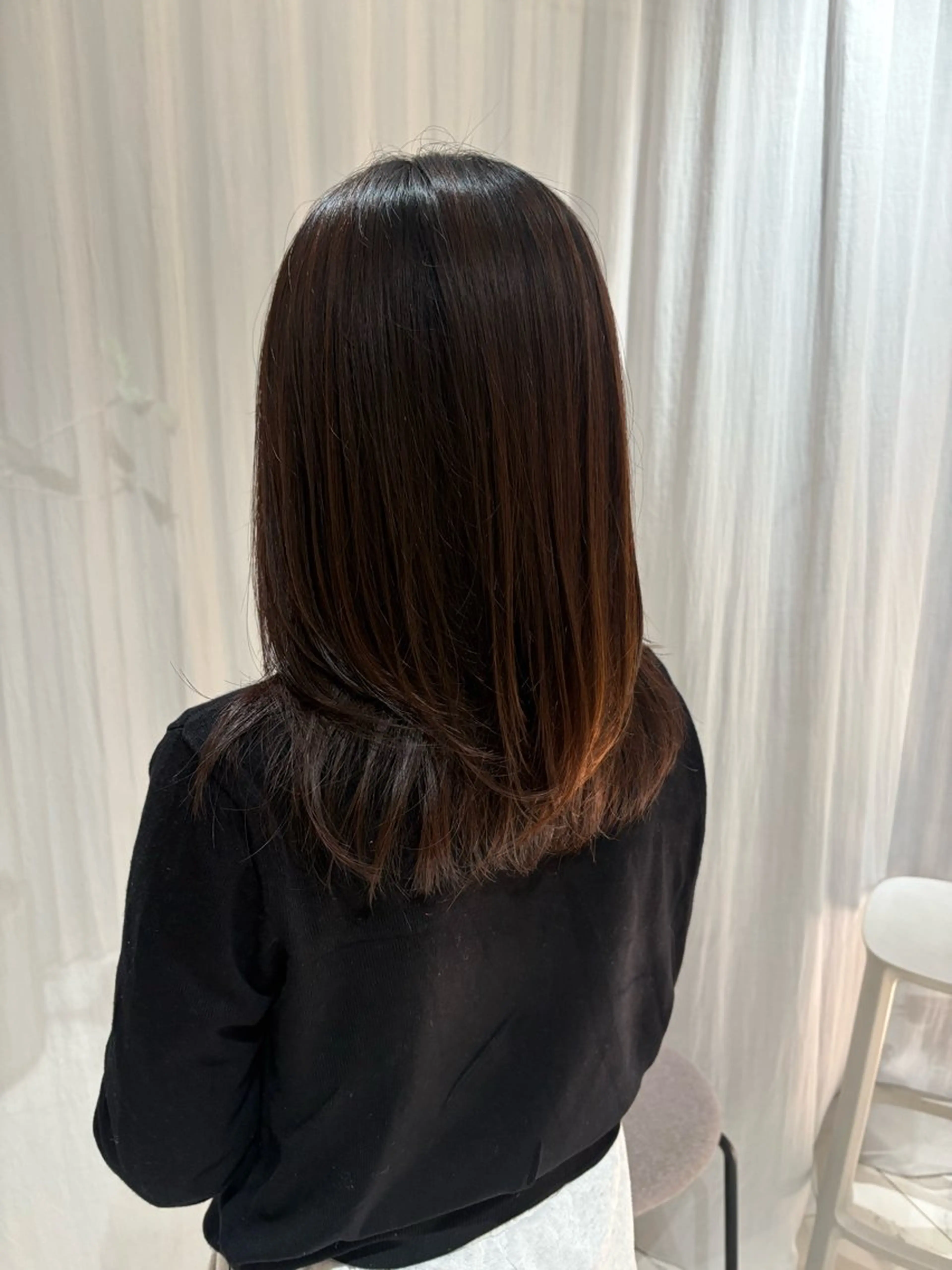 セミロング RIN⌇ レイヤー⌇ 艶カラー🌙のヘアスタイル